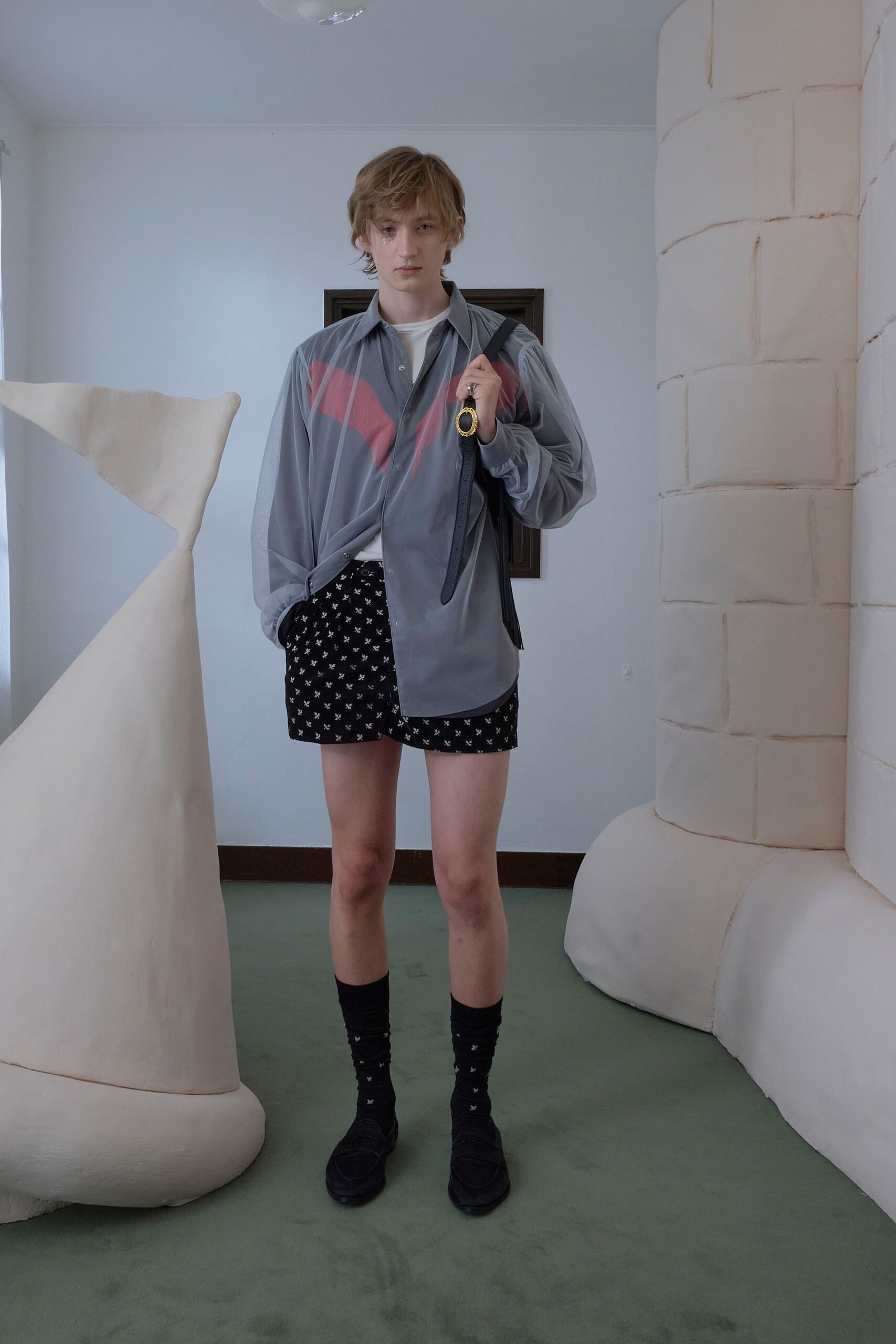 black cotton fitted printed short shorts