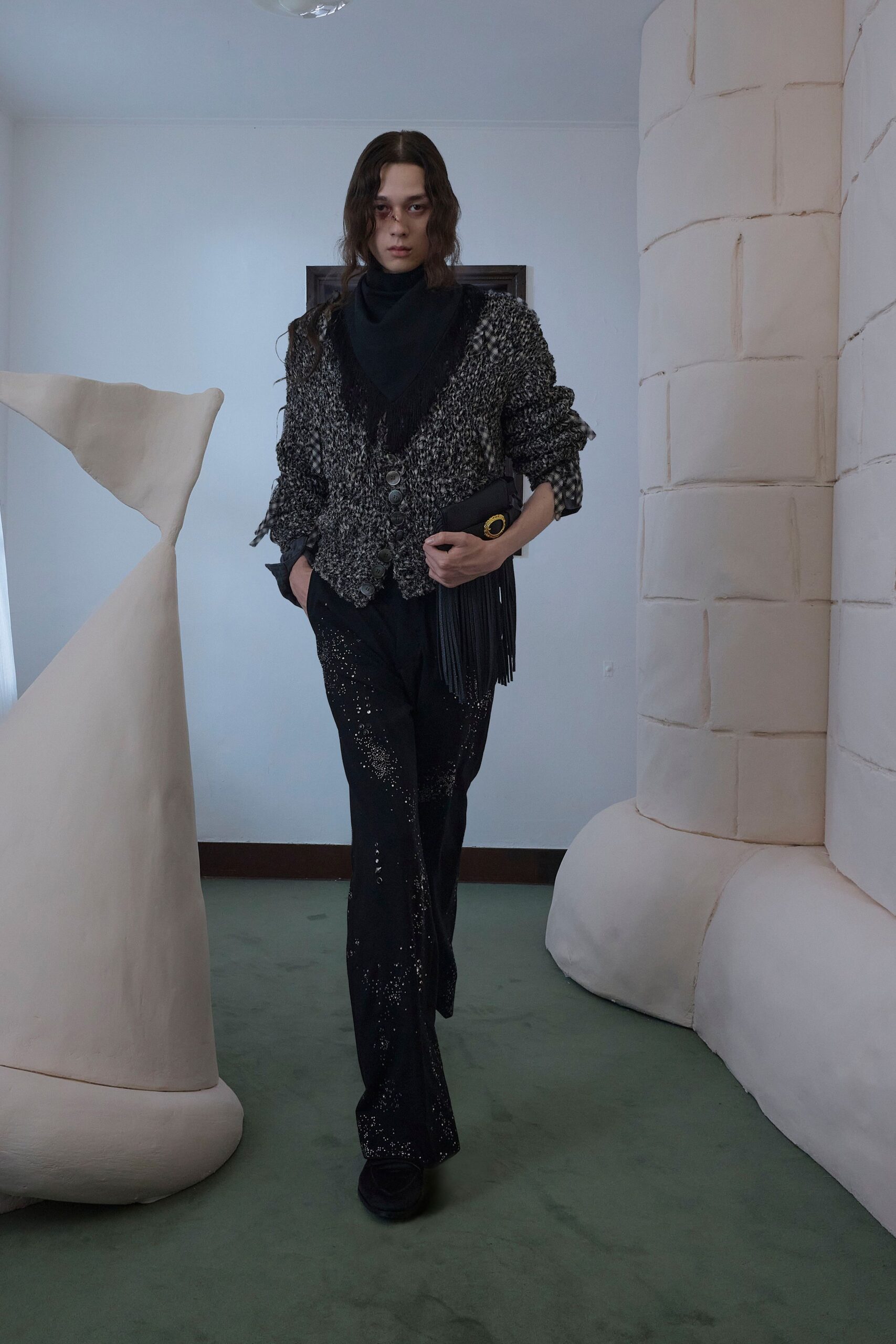 black cotton long-sleeve relaxed fringed jacket