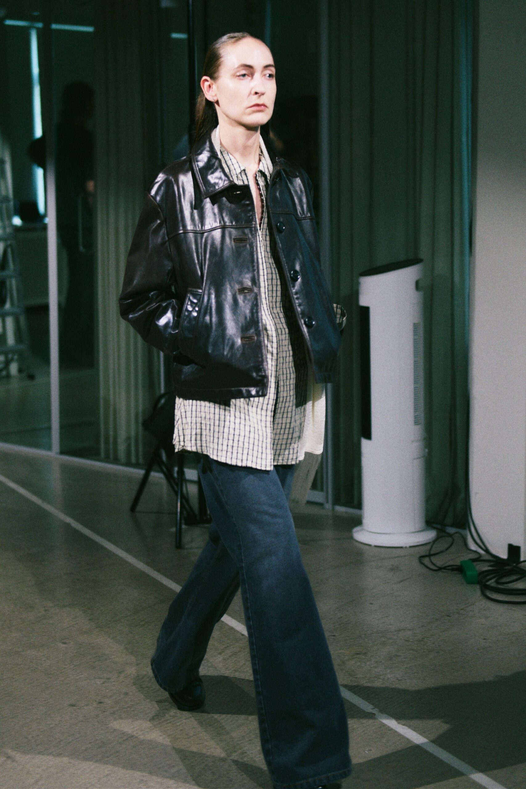 blue denim relaxed wide-leg pants