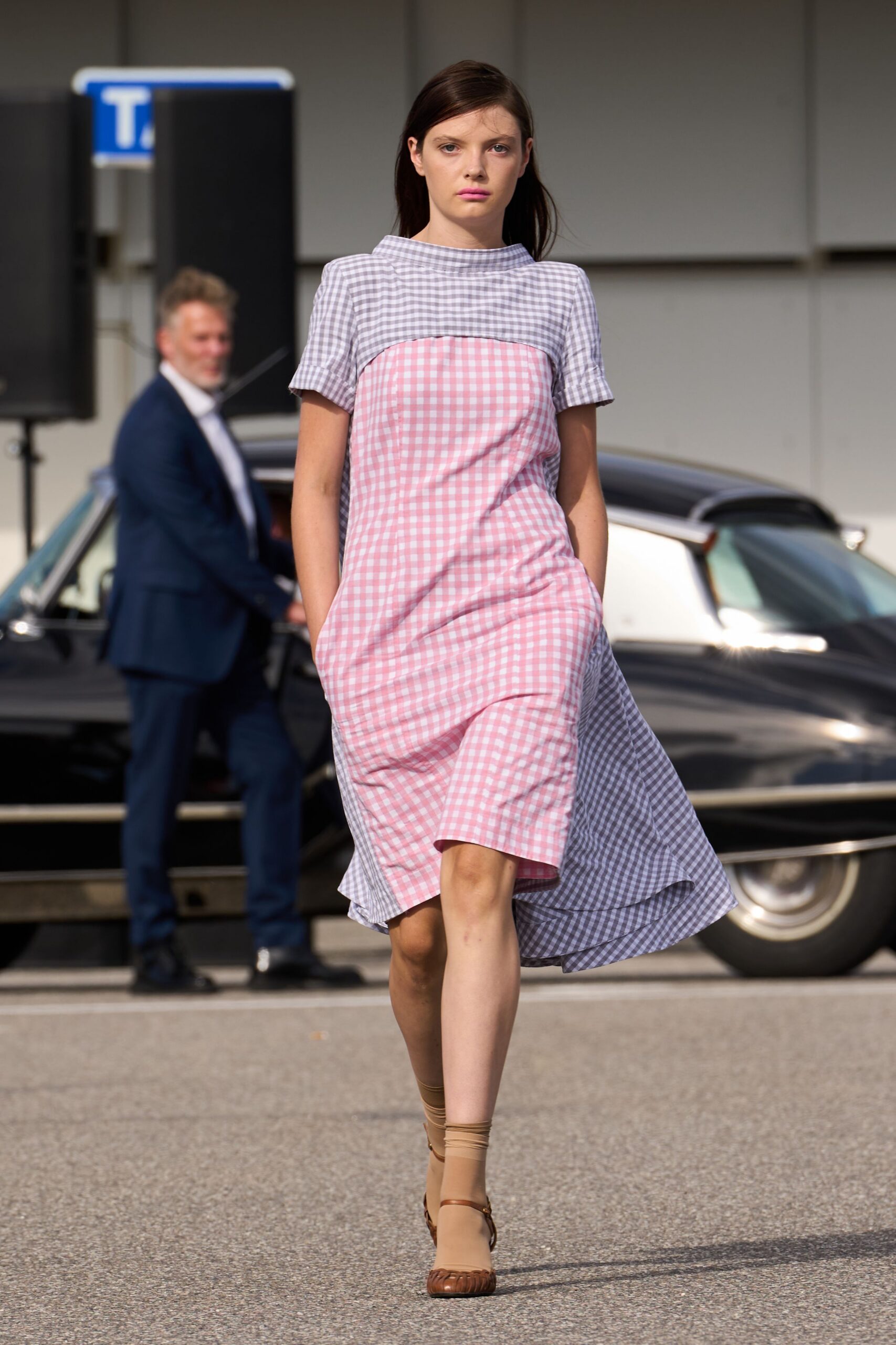 pink cotton short-sleeve collared fitted checked midi dress