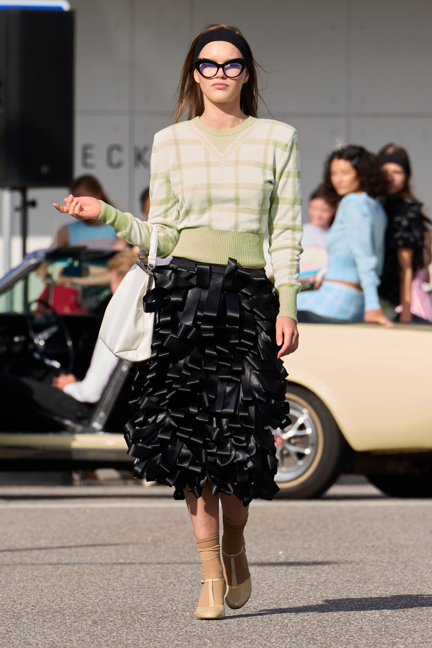 black cotton fitted ruffled skirt