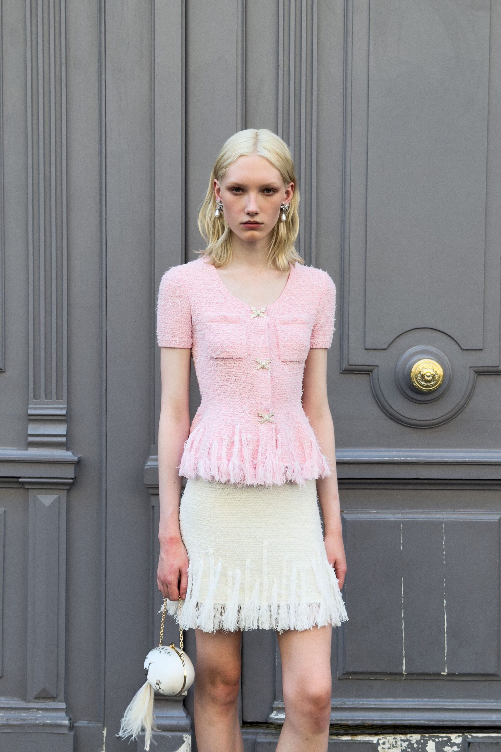 ivory tweed fitted fringed textured mini skirt