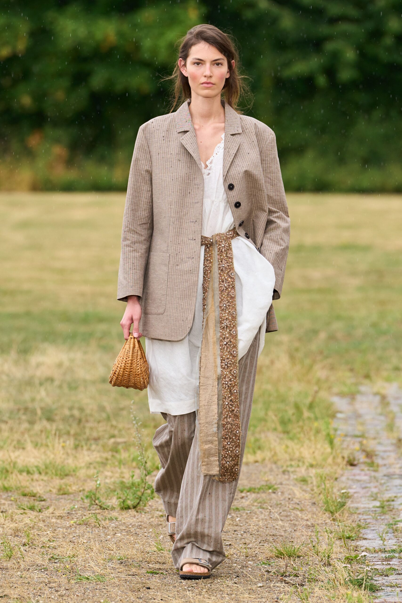 beige cotton long-sleeve collared structured striped blazer