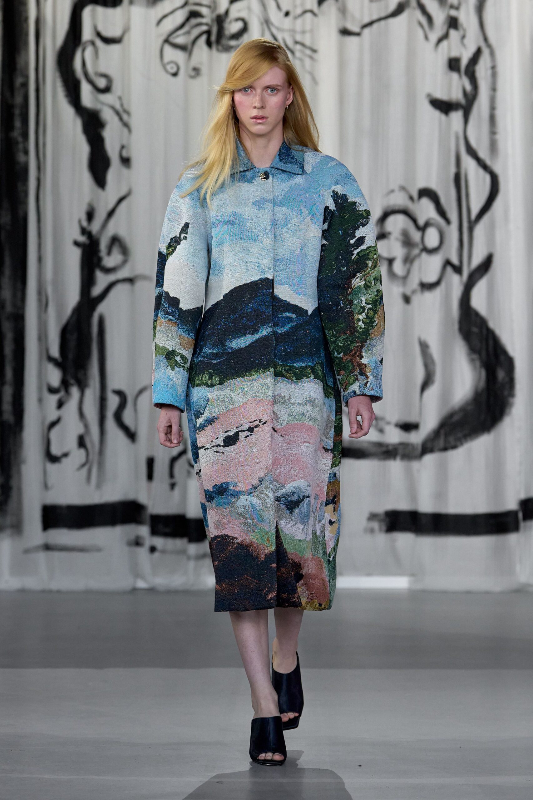 blue cotton long-sleeve collared relaxed printed midi dress