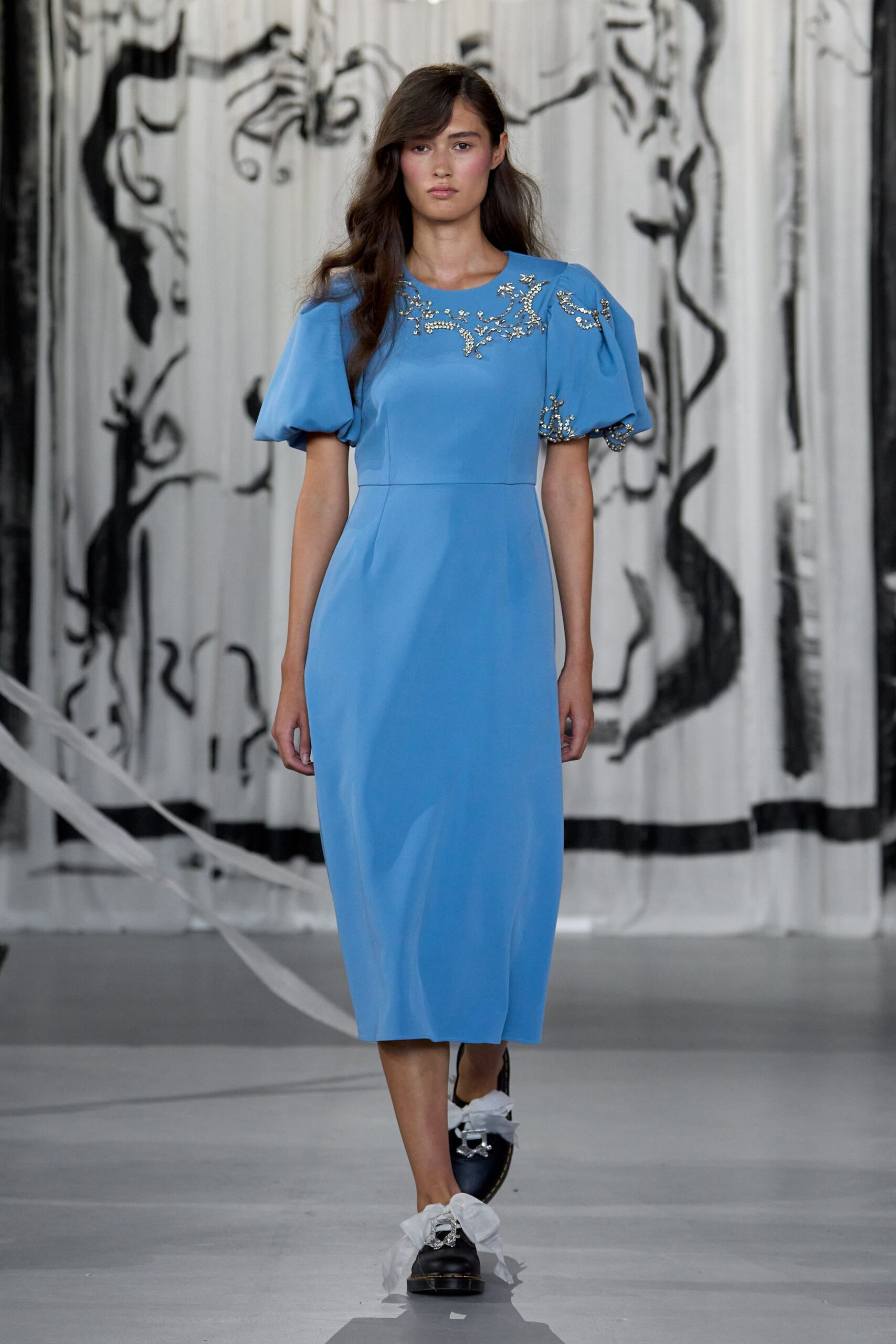 blue cotton short-sleeve v-neck fitted embroidered midi dress
