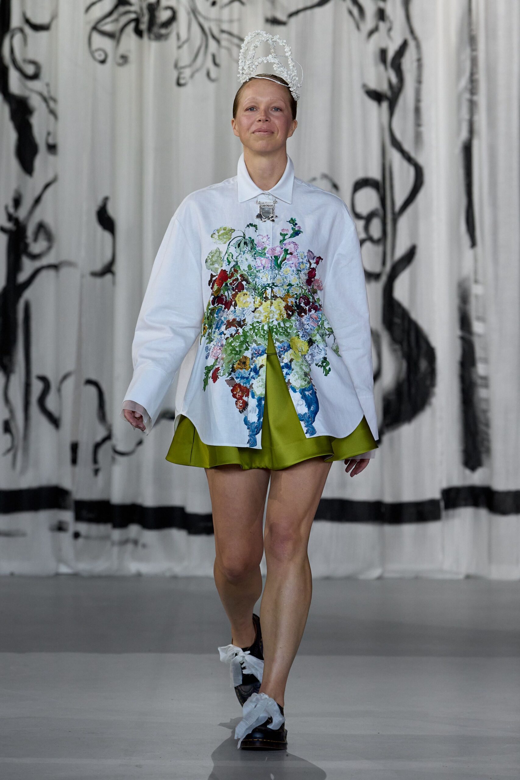 white cotton long-sleeve collared relaxed embroidered shirt