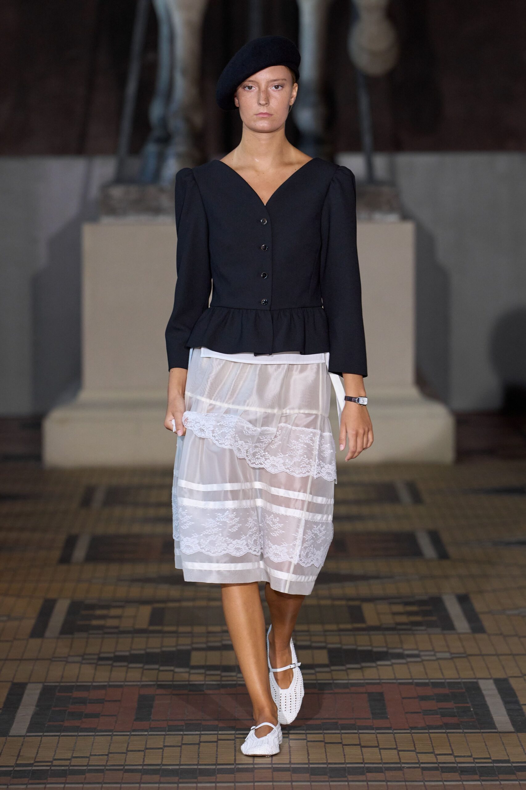 black cotton long-sleeve v-neck fitted buttoned flared blouse