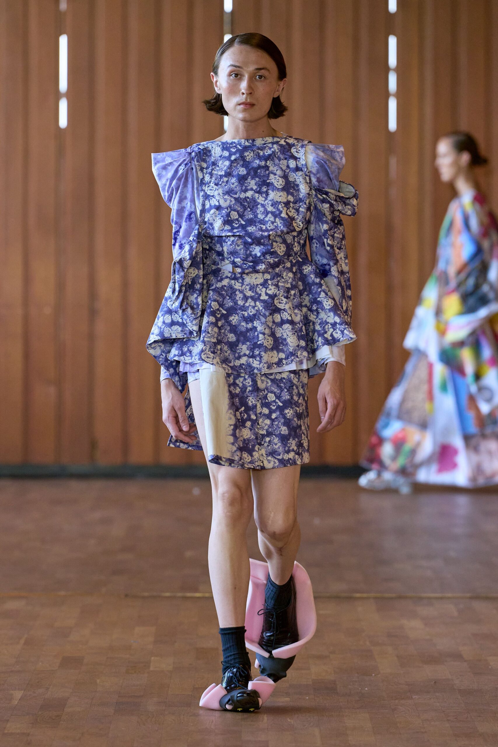 purple cotton long-sleeve v-neck fitted floral ruffled dress