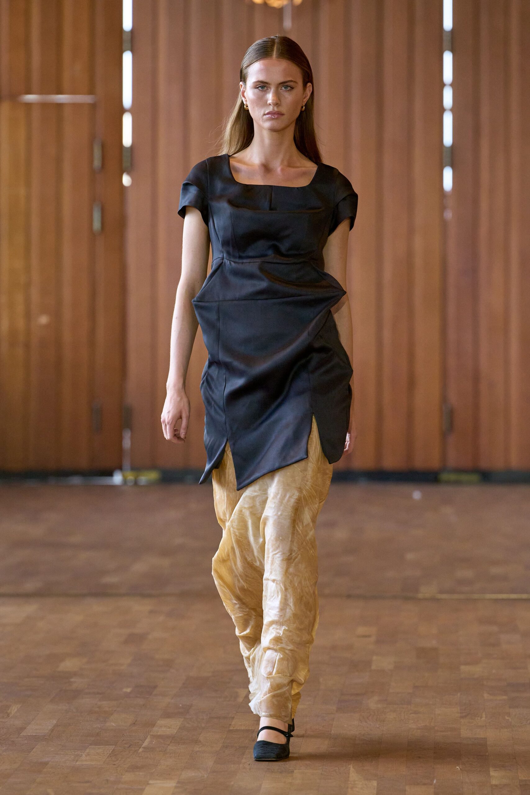gold silk relaxed pleated pants