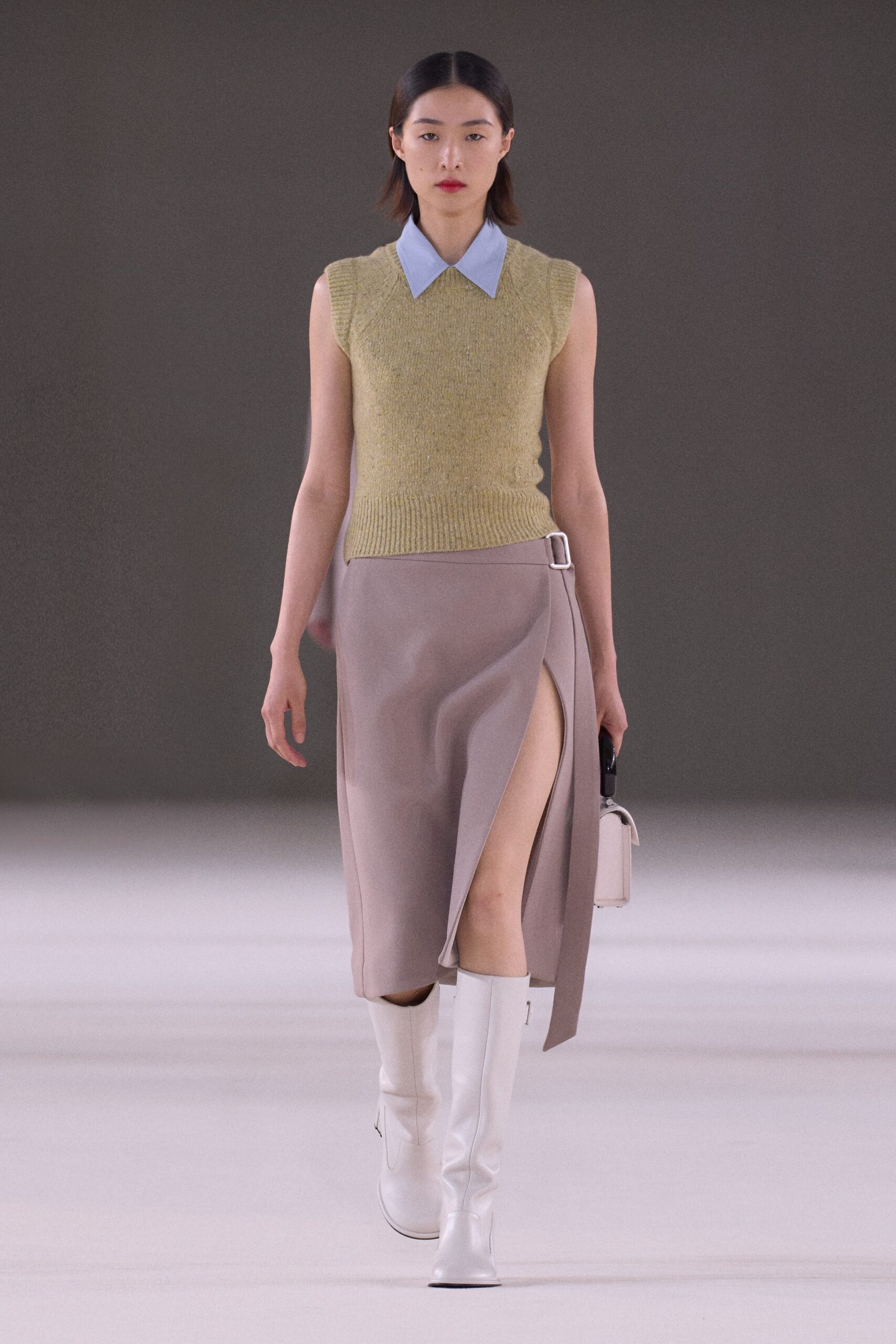 yellow knit sleeveless fitted ribbed textured cropped sweater