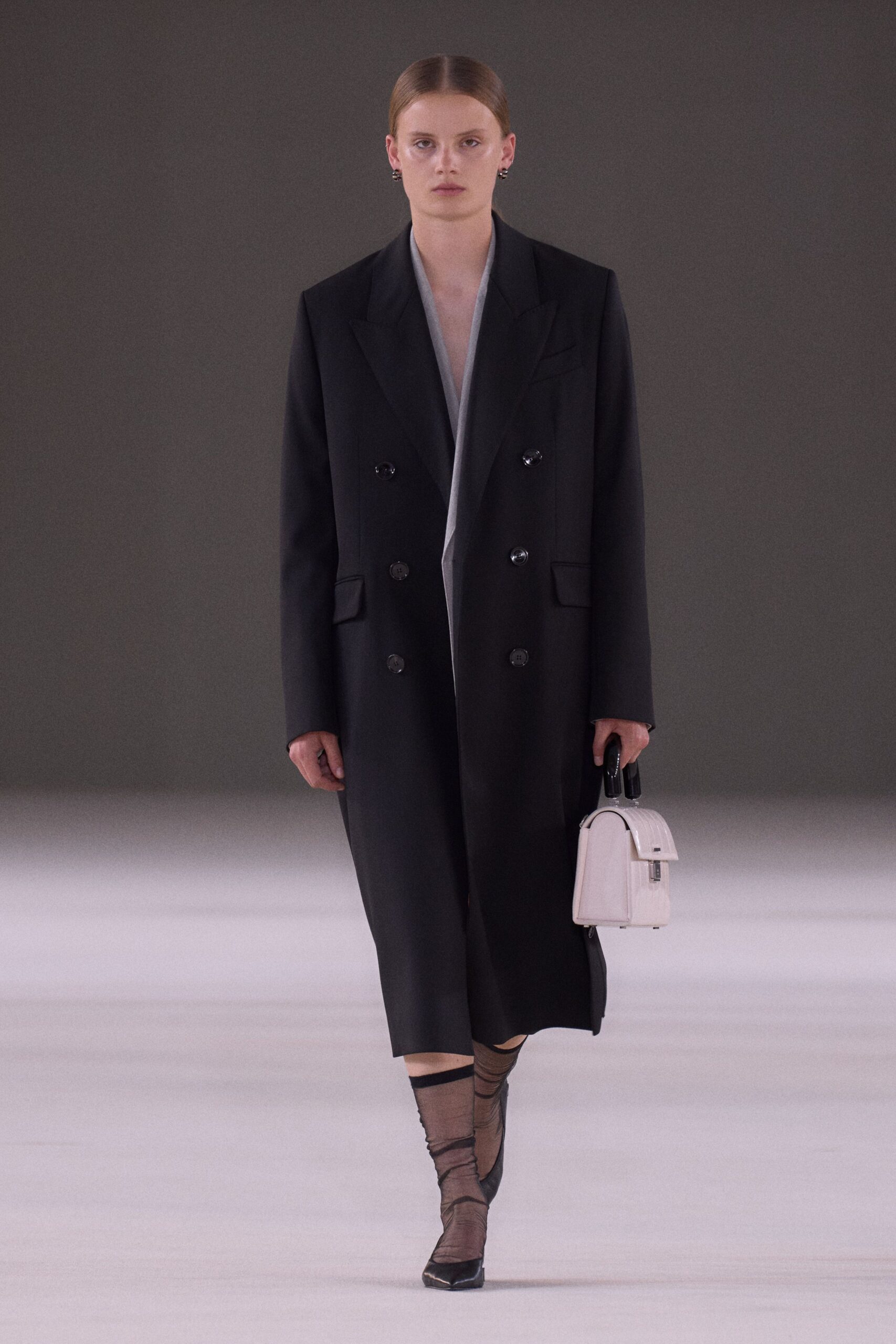 black wool double-breasted long-sleeve oversized buttoned pockets coat