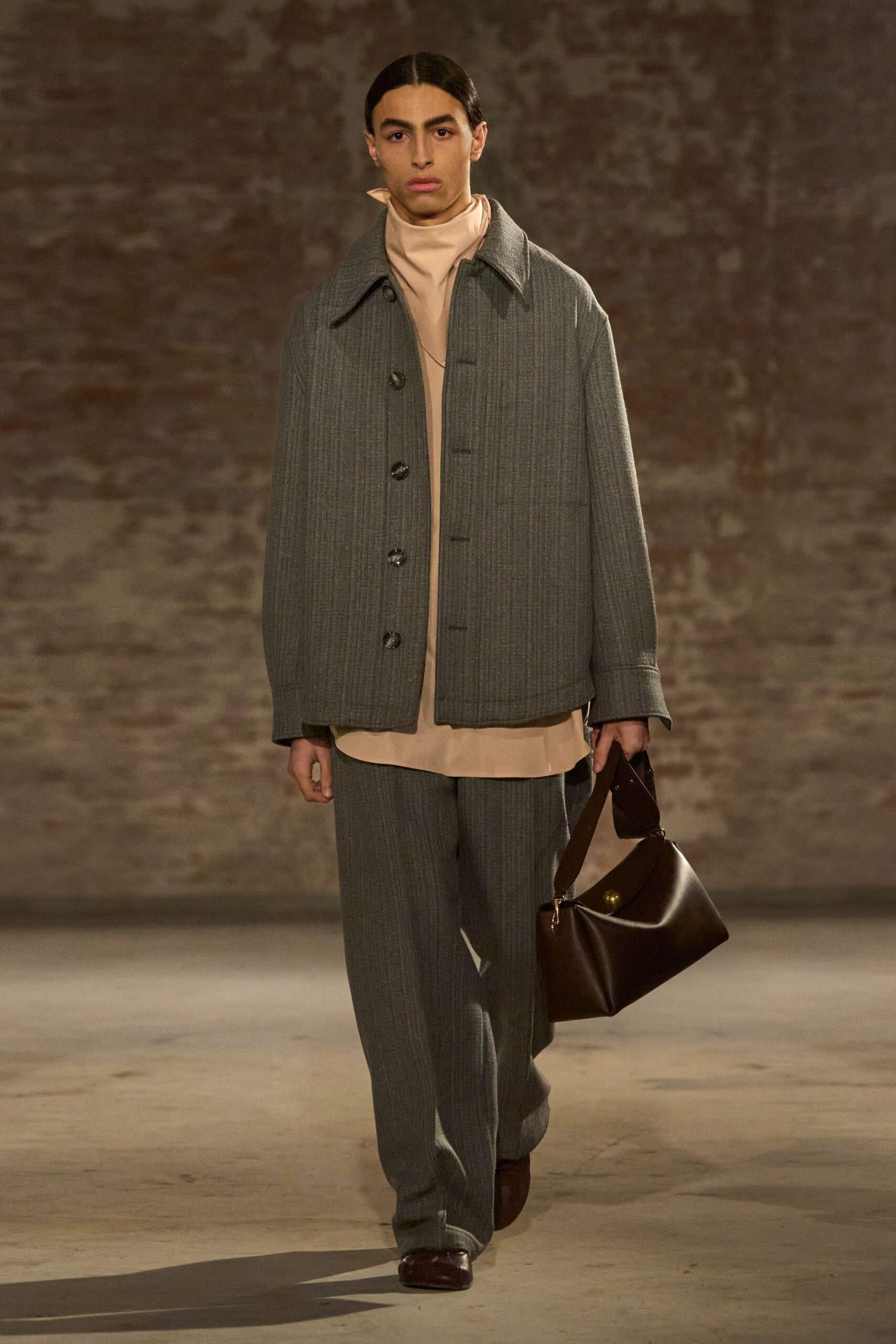 gray wool long-sleeve collared oversized striped buttoned jacket