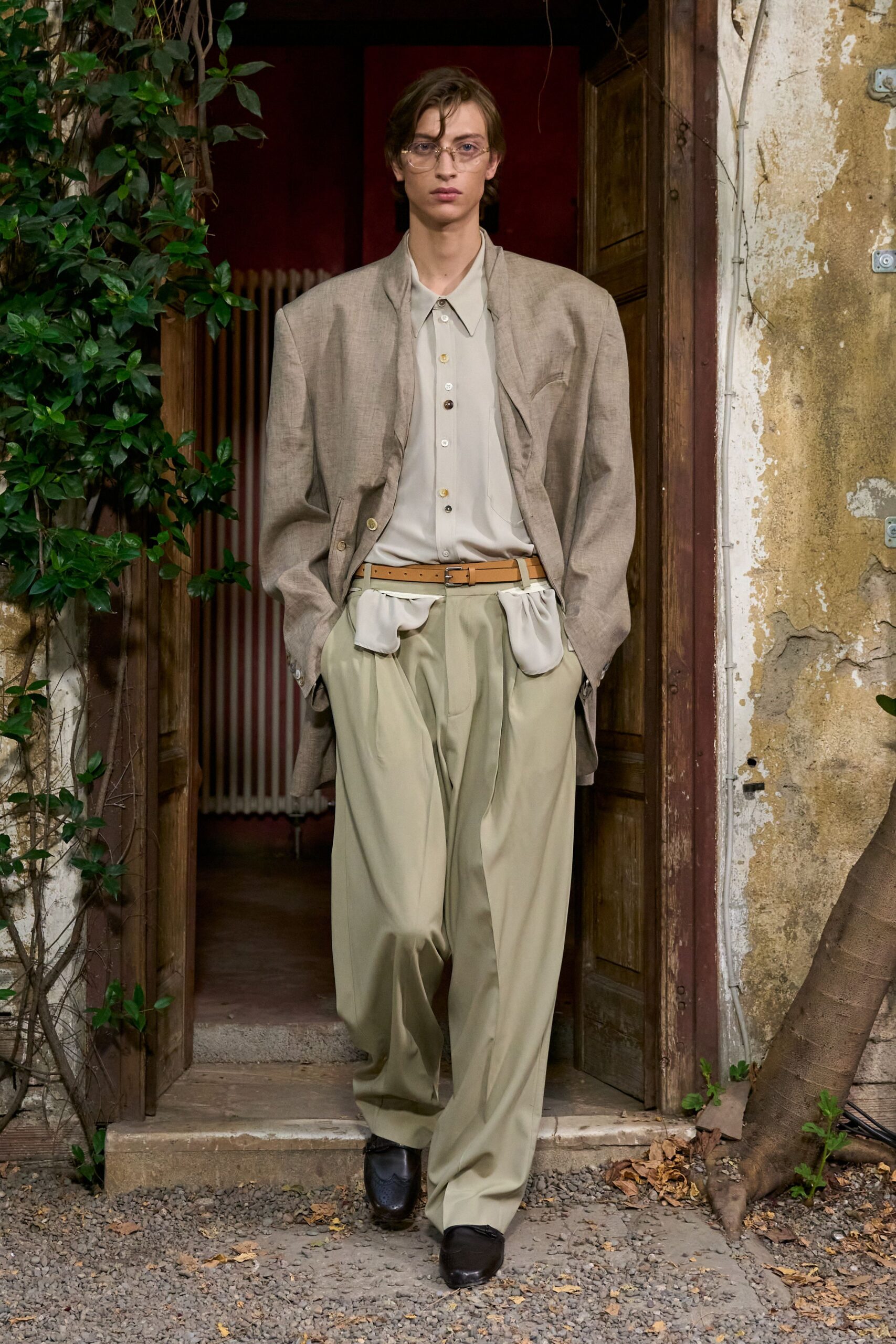 oversized linen blazer
