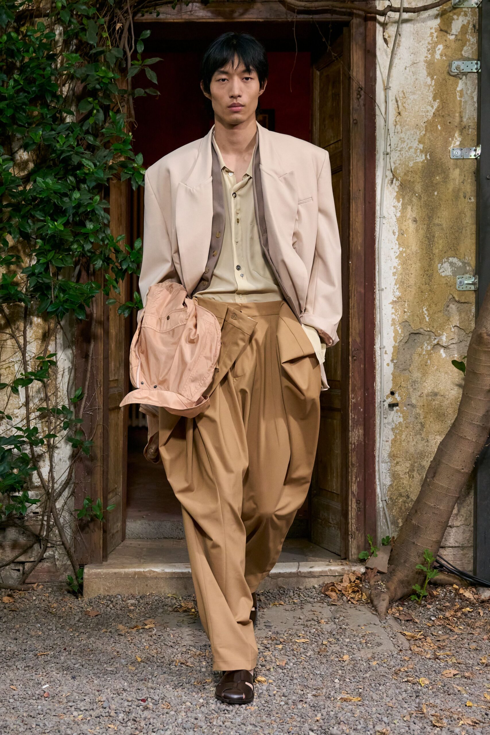 oversized draped blazer