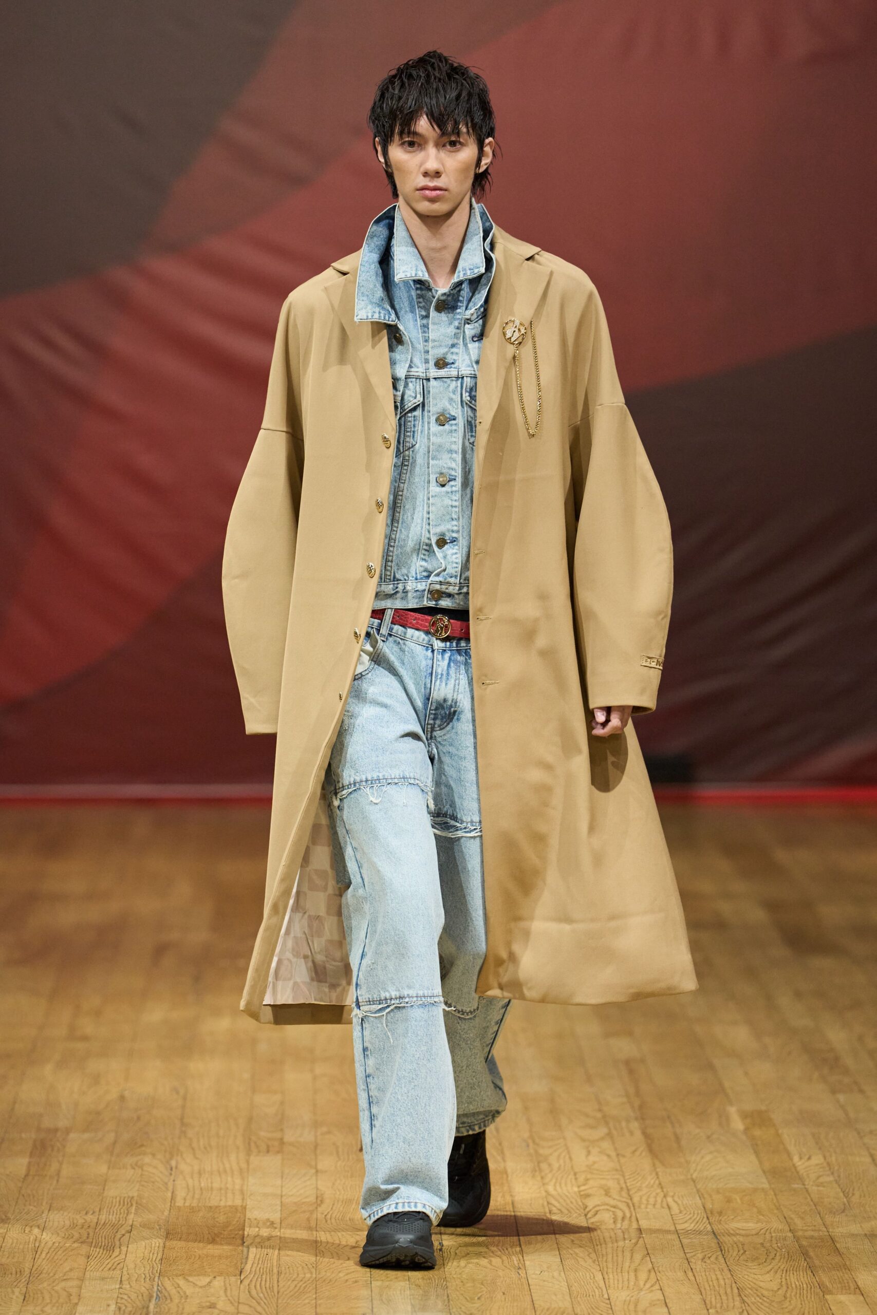 oversized beige overcoat with denim jacket