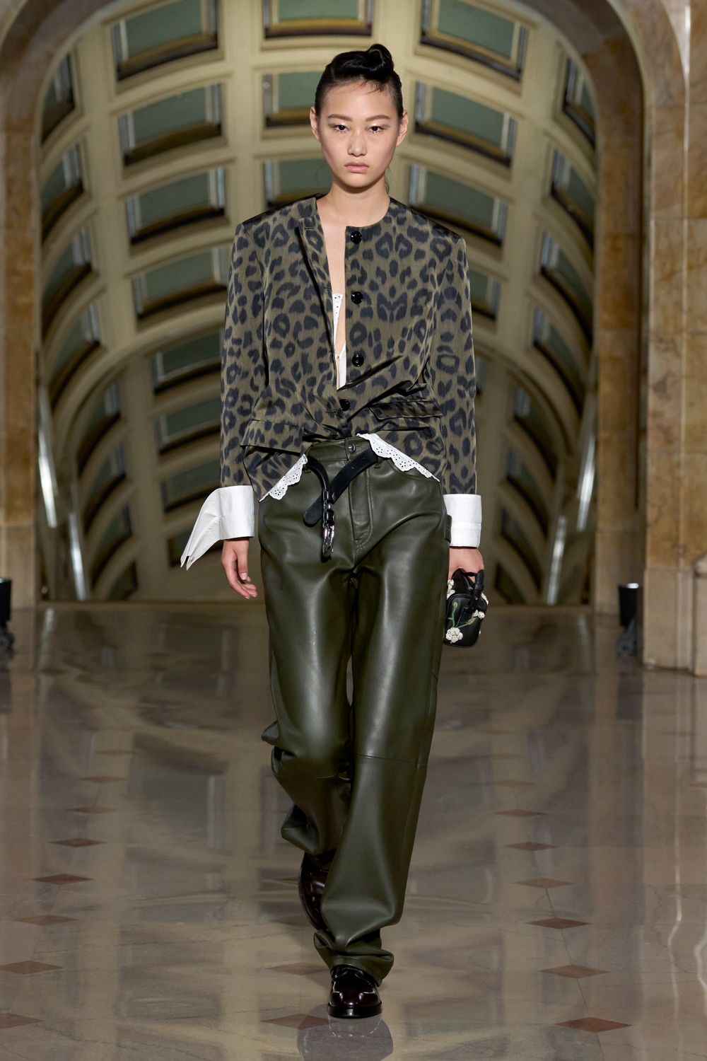 leopard-print tailored blazer