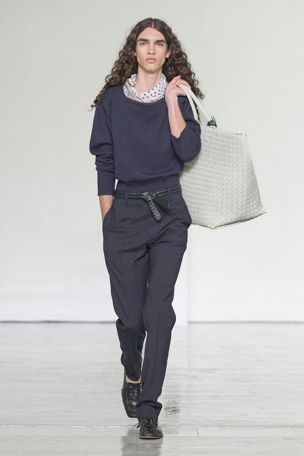 oversized woven leather tote bag