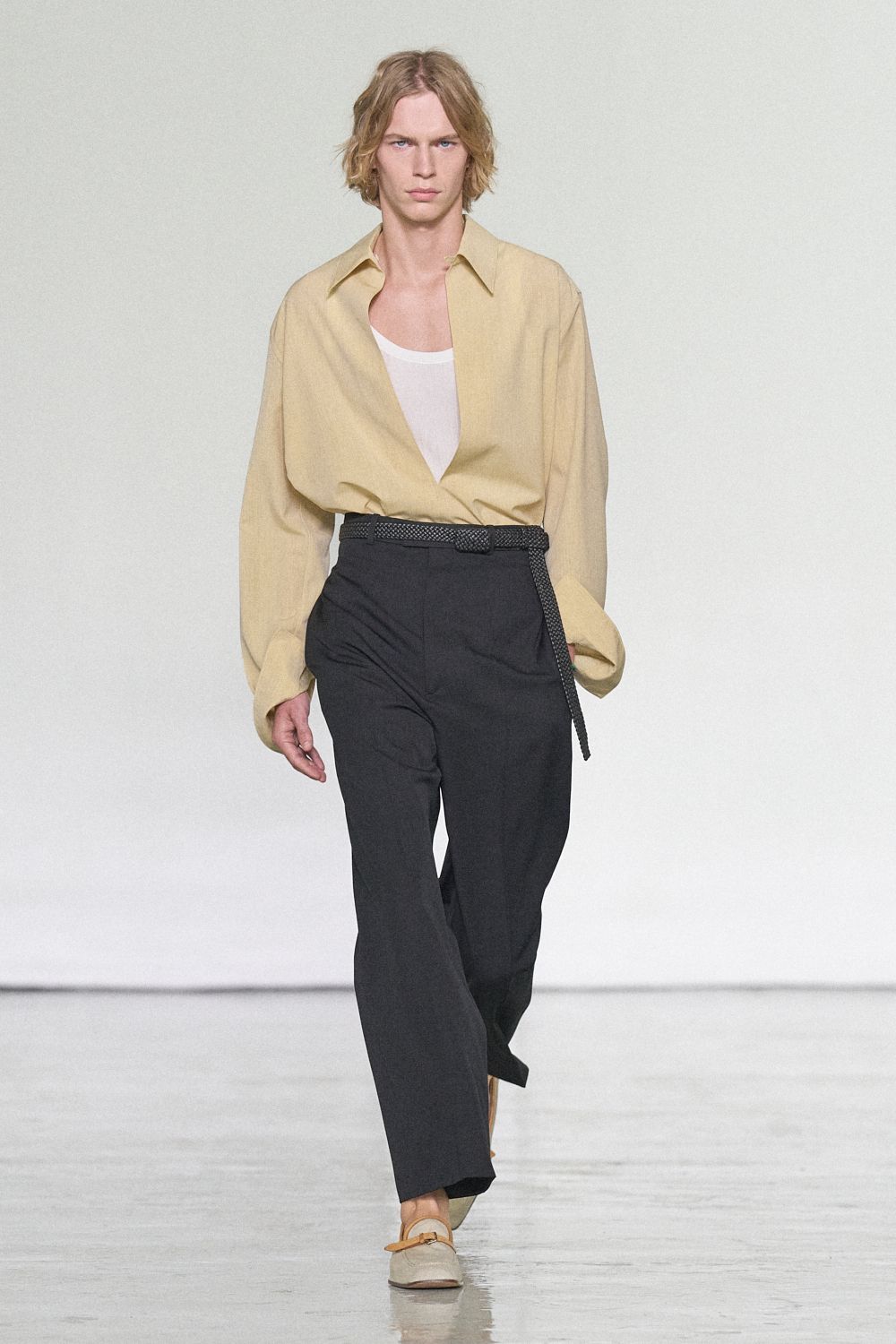 braided belt high-waisted black trousers