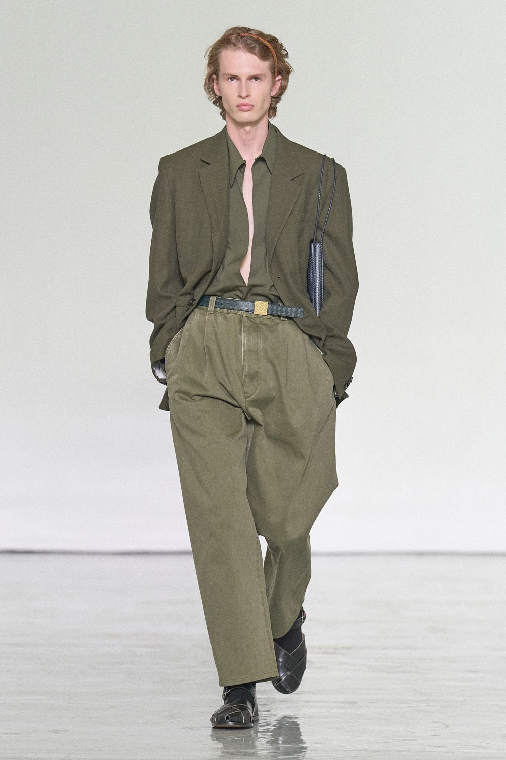 oversized olive blazer