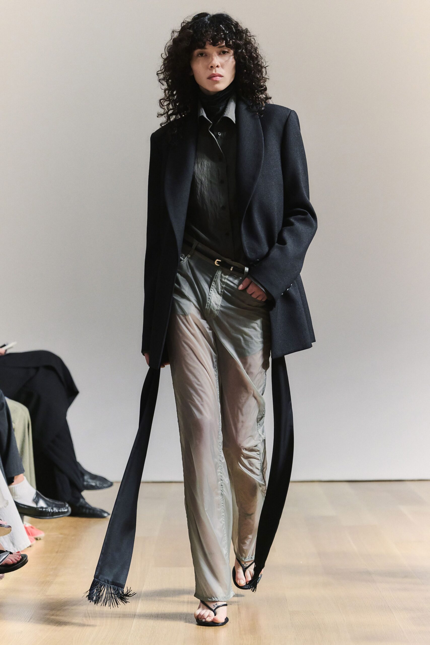 oversized black shawl-lapel blazer