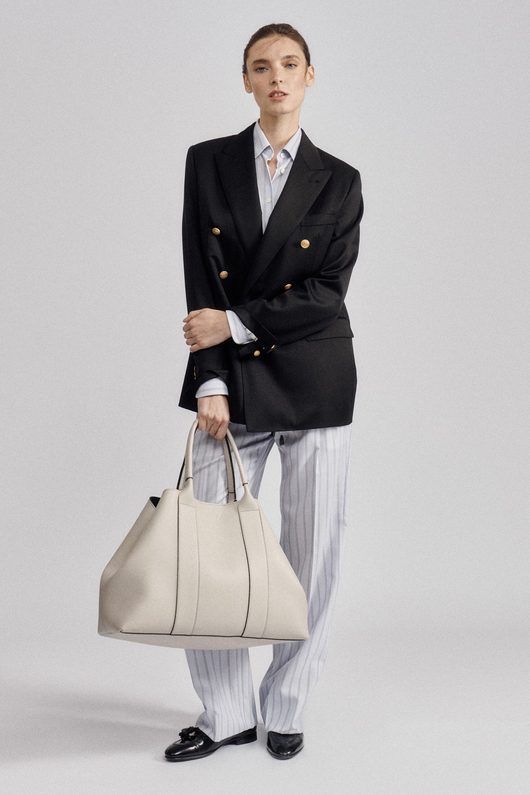 black unknown double-breasted long-sleeve oversized buttoned blazer