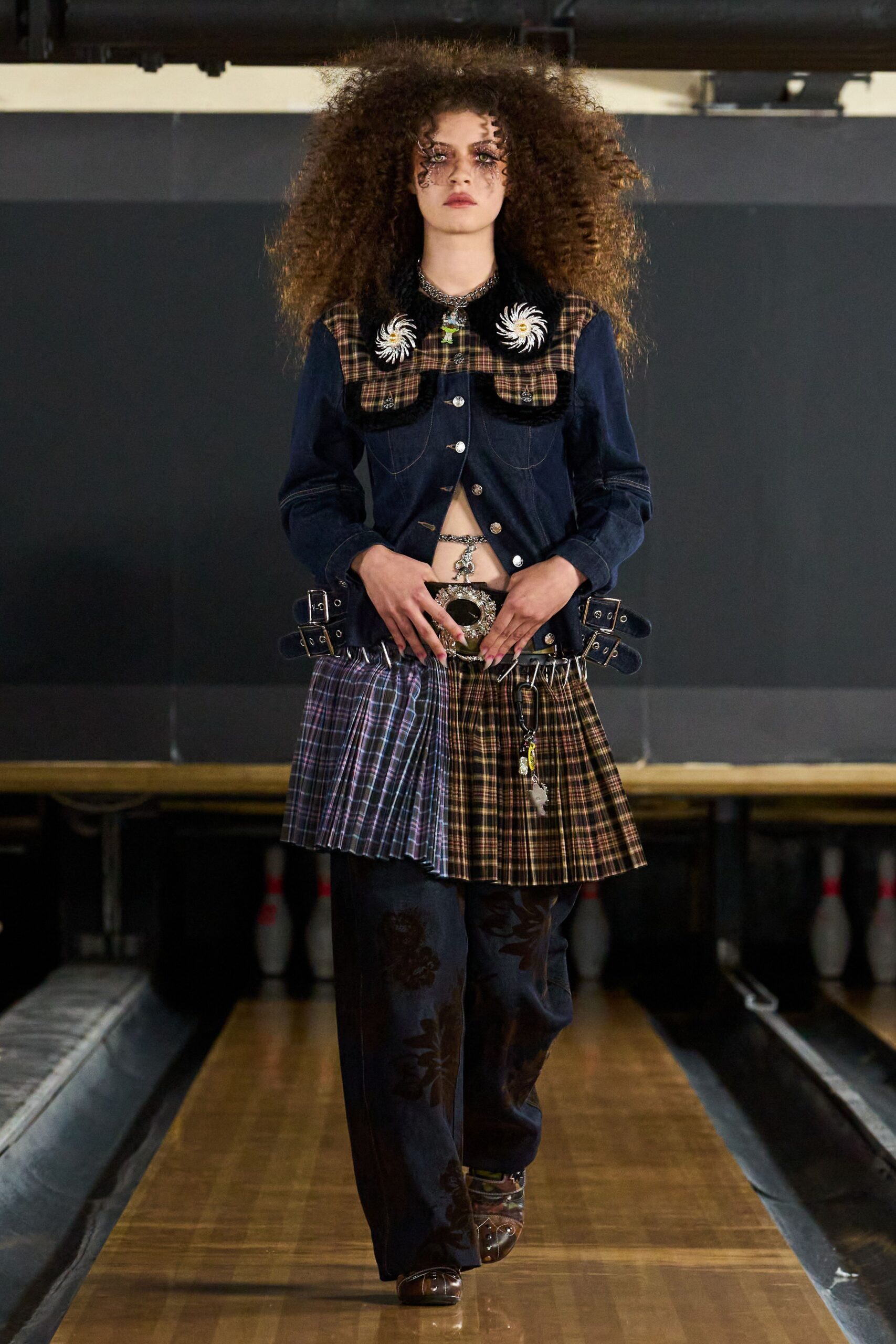 plaid kilt-style mini skirt