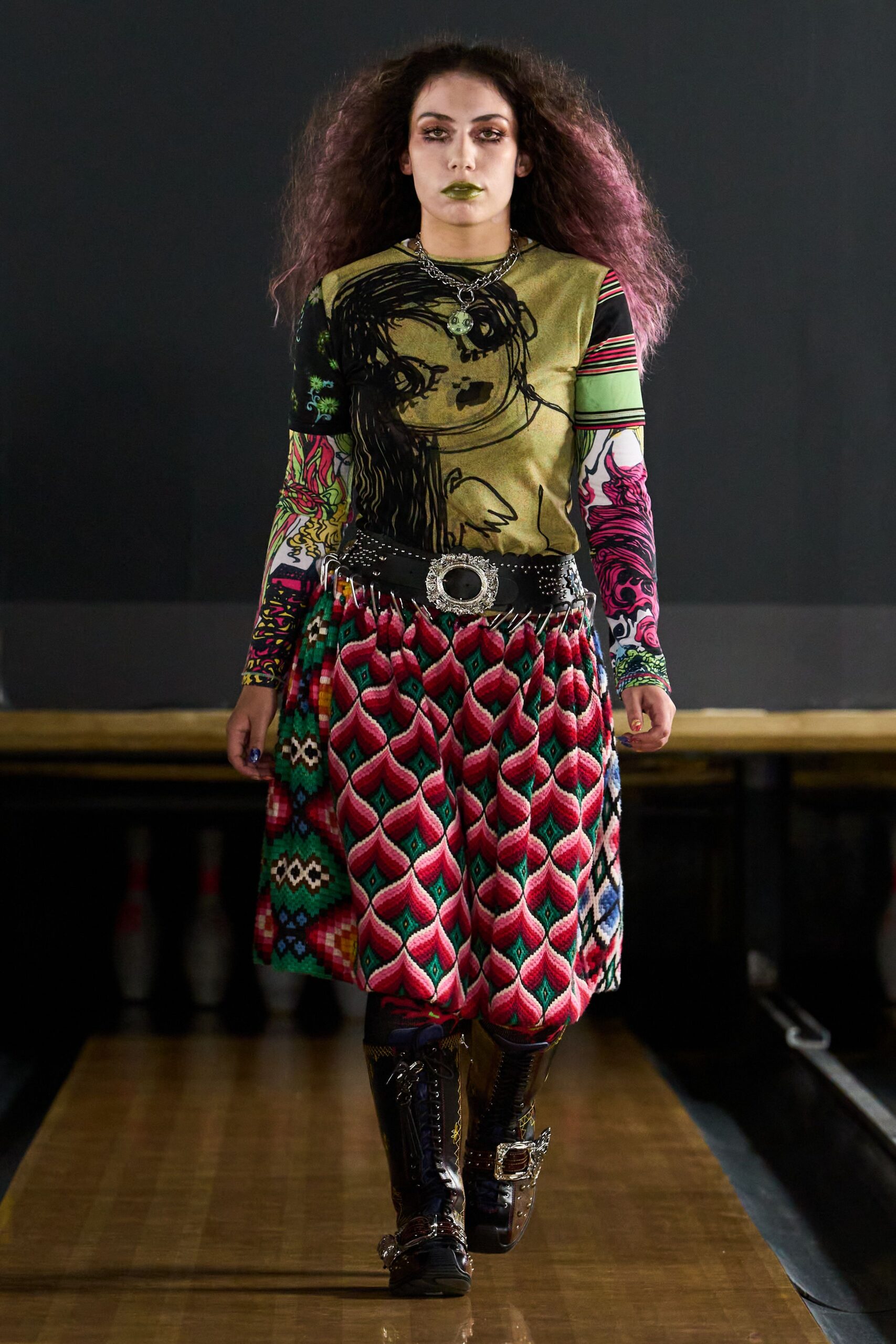 portrait print mesh top