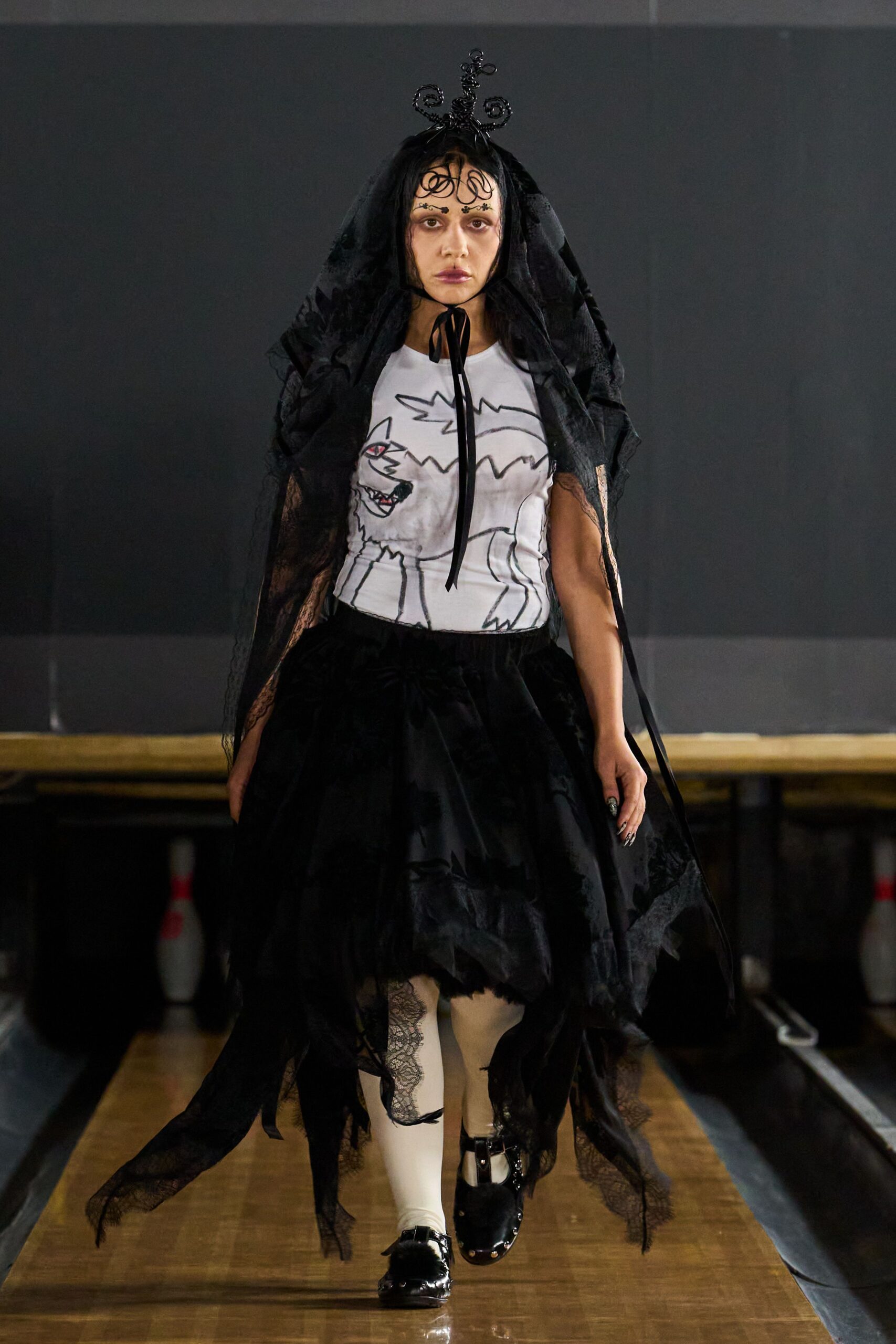 black lace veil headpiece