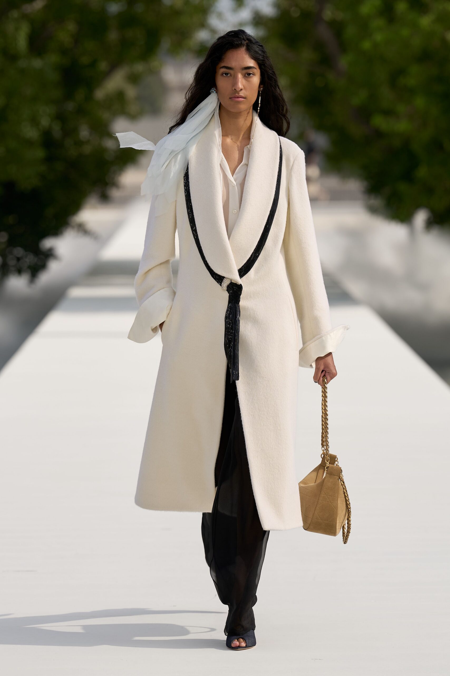 tan leather bag