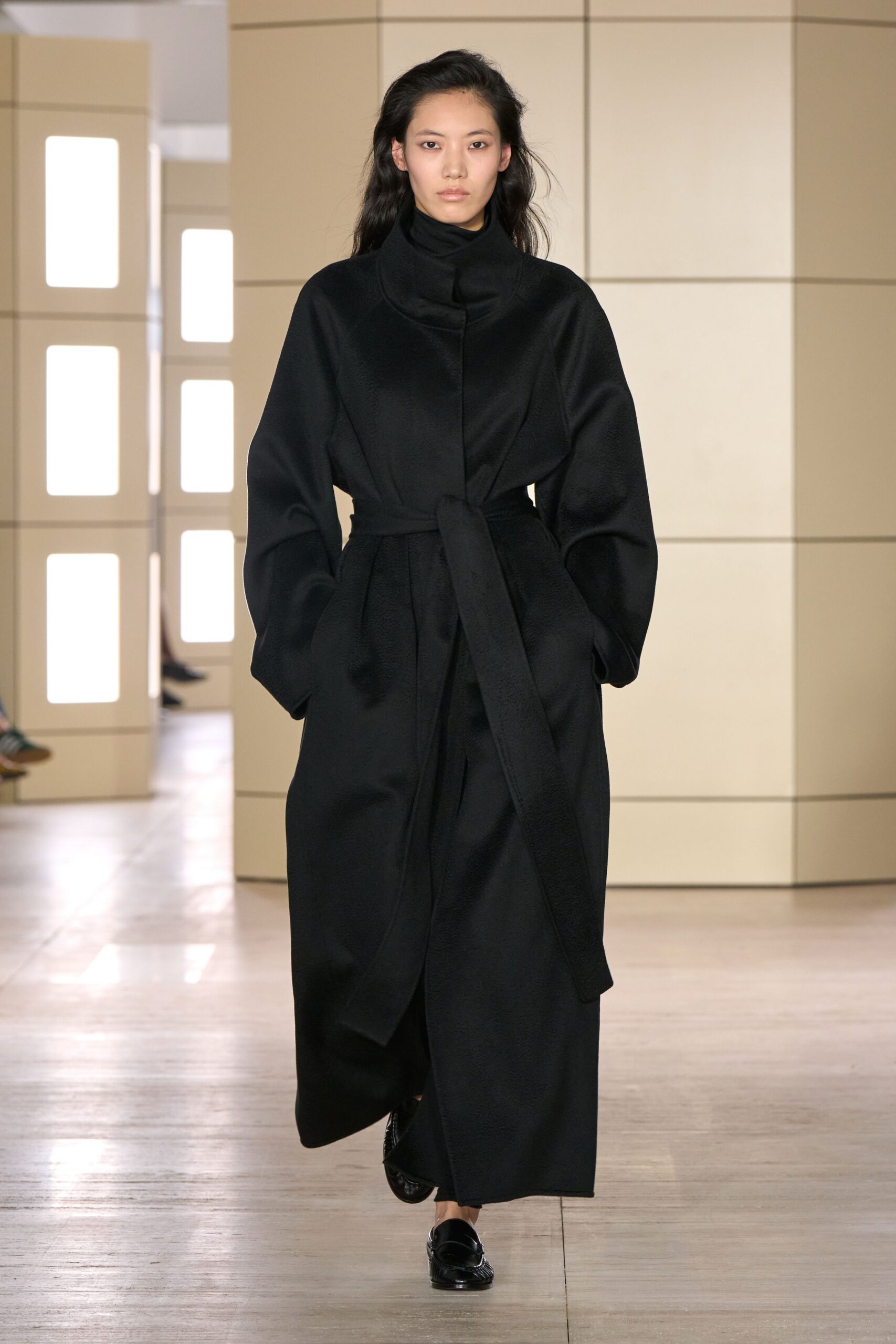 black unknown wide-leg pants