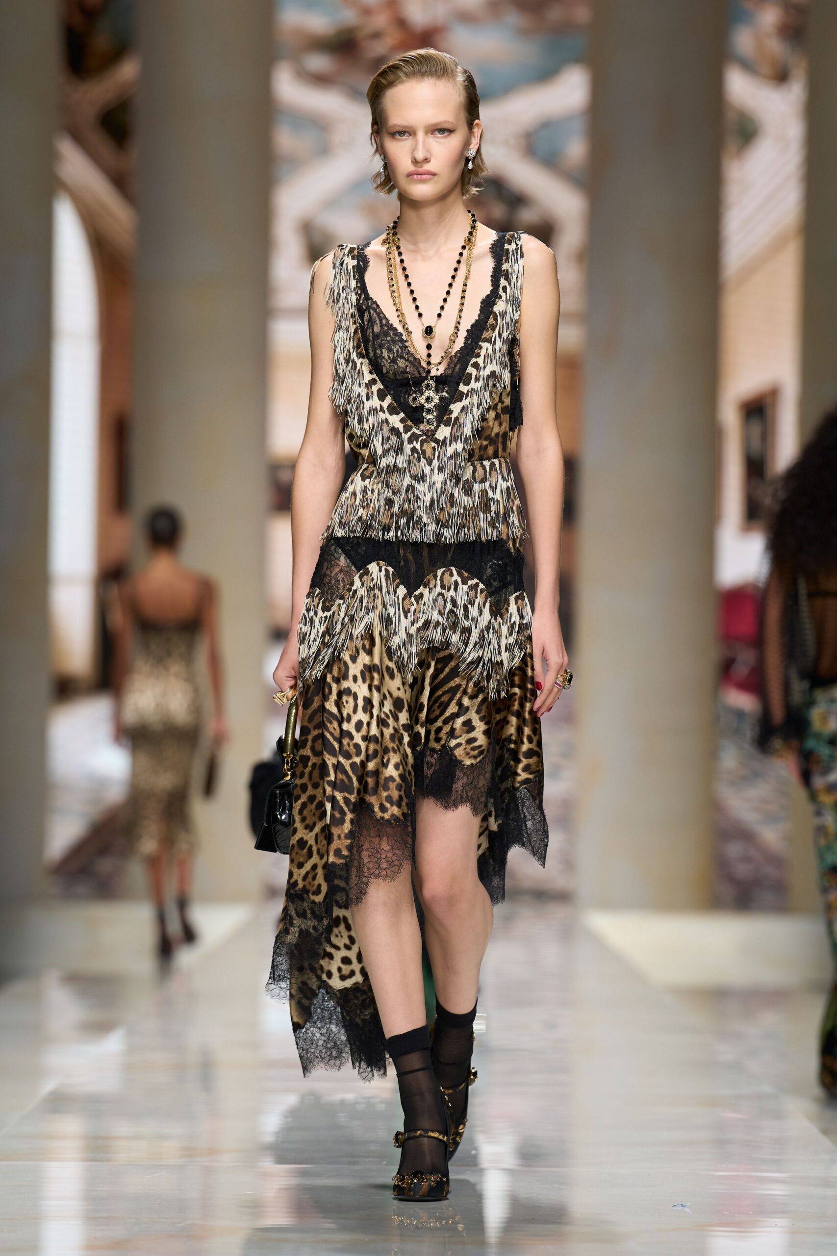 leopard-print lace-trim asymmetric dress