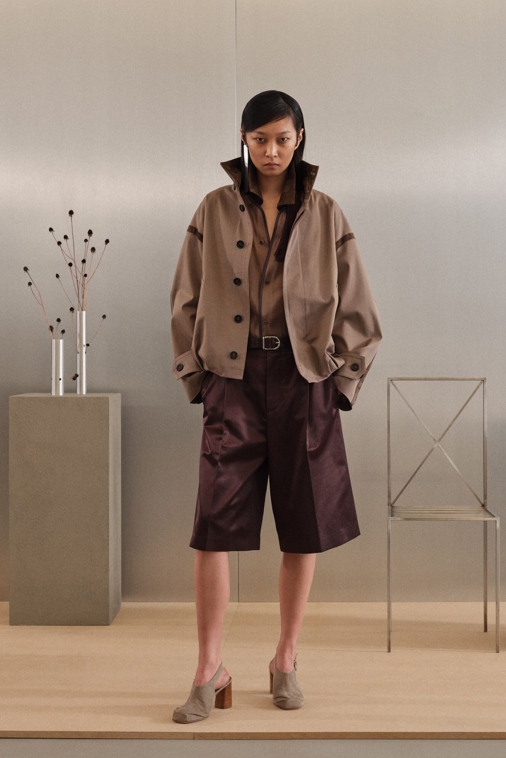 stand-collar cropped blouson jacket