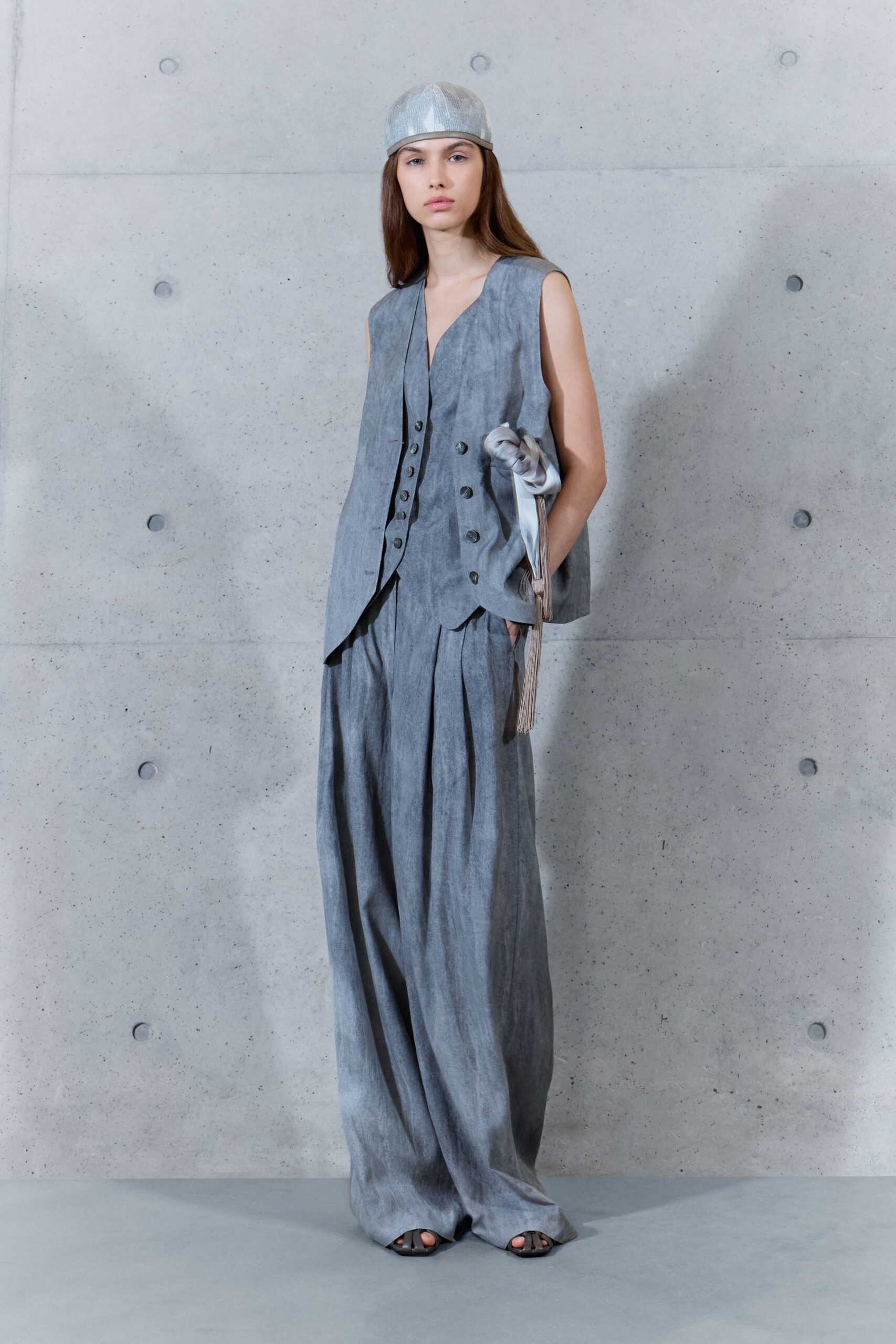 gray sleeveless longline waistcoat