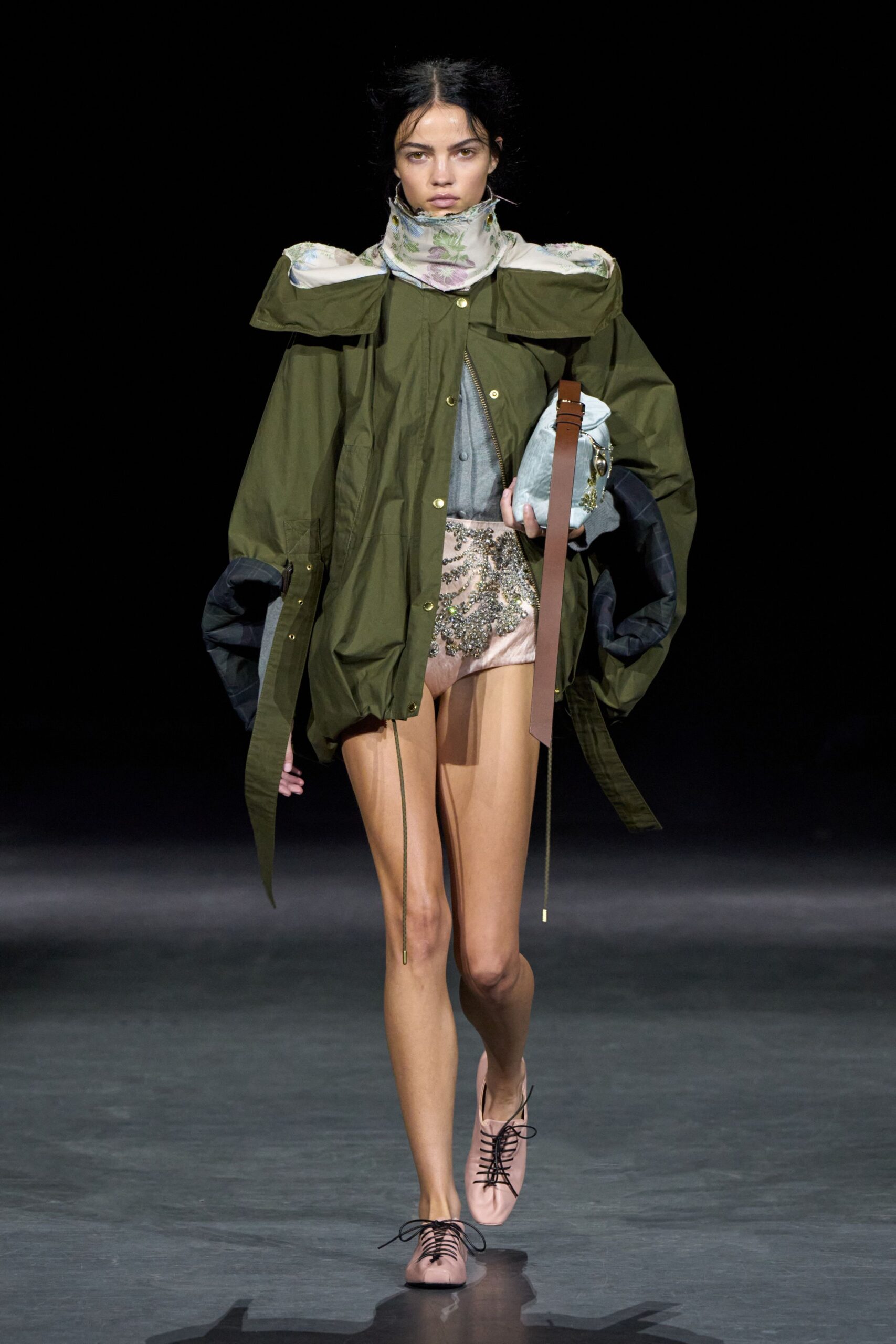 green cotton long-sleeve hooded oversized buttoned zippered parka