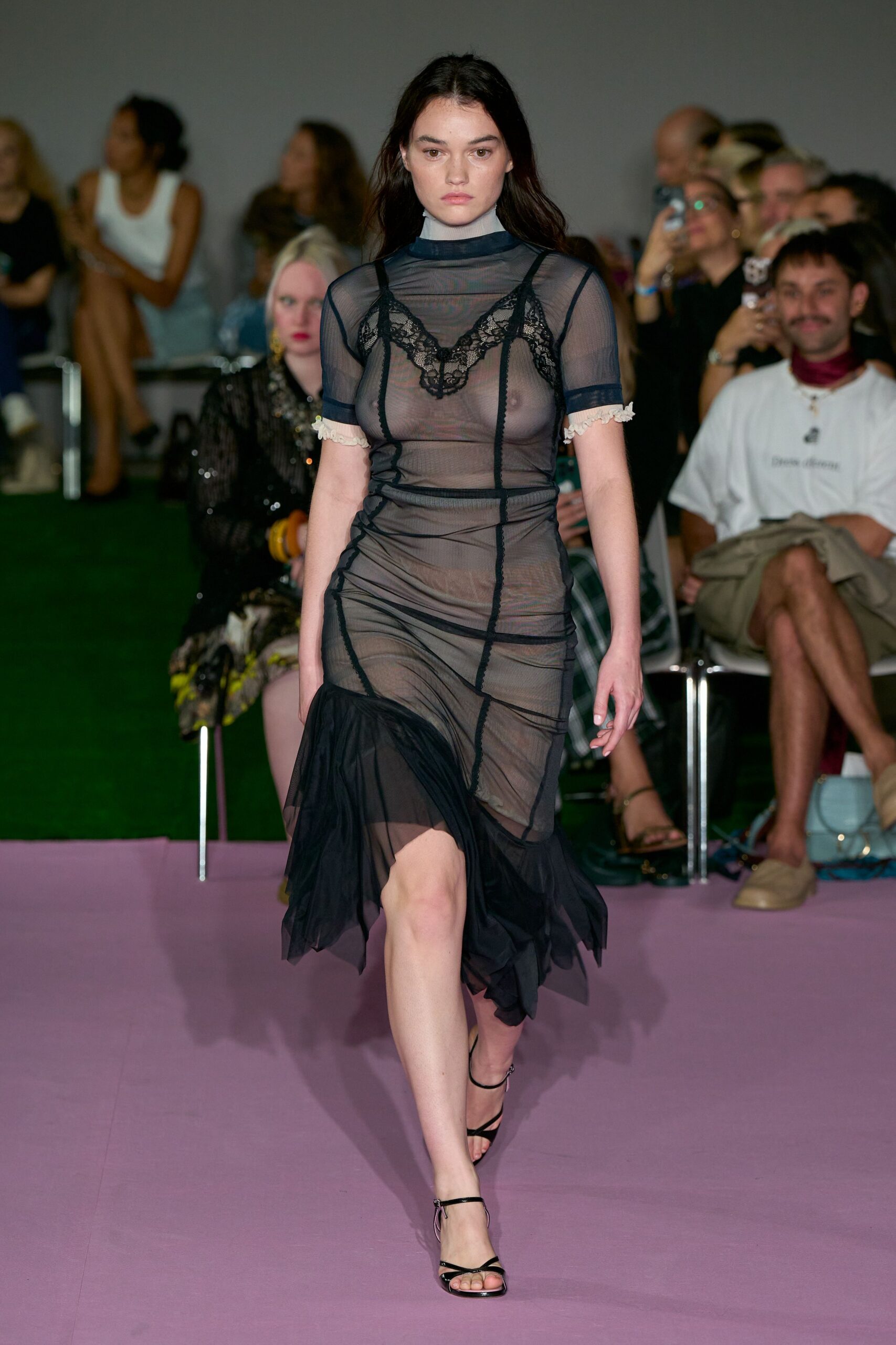 sheer lace-panel ruched midi dress