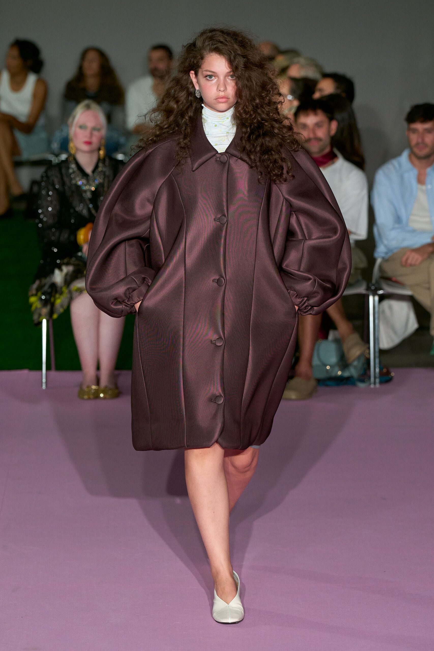 oversized balloon-sleeve cocoon coat