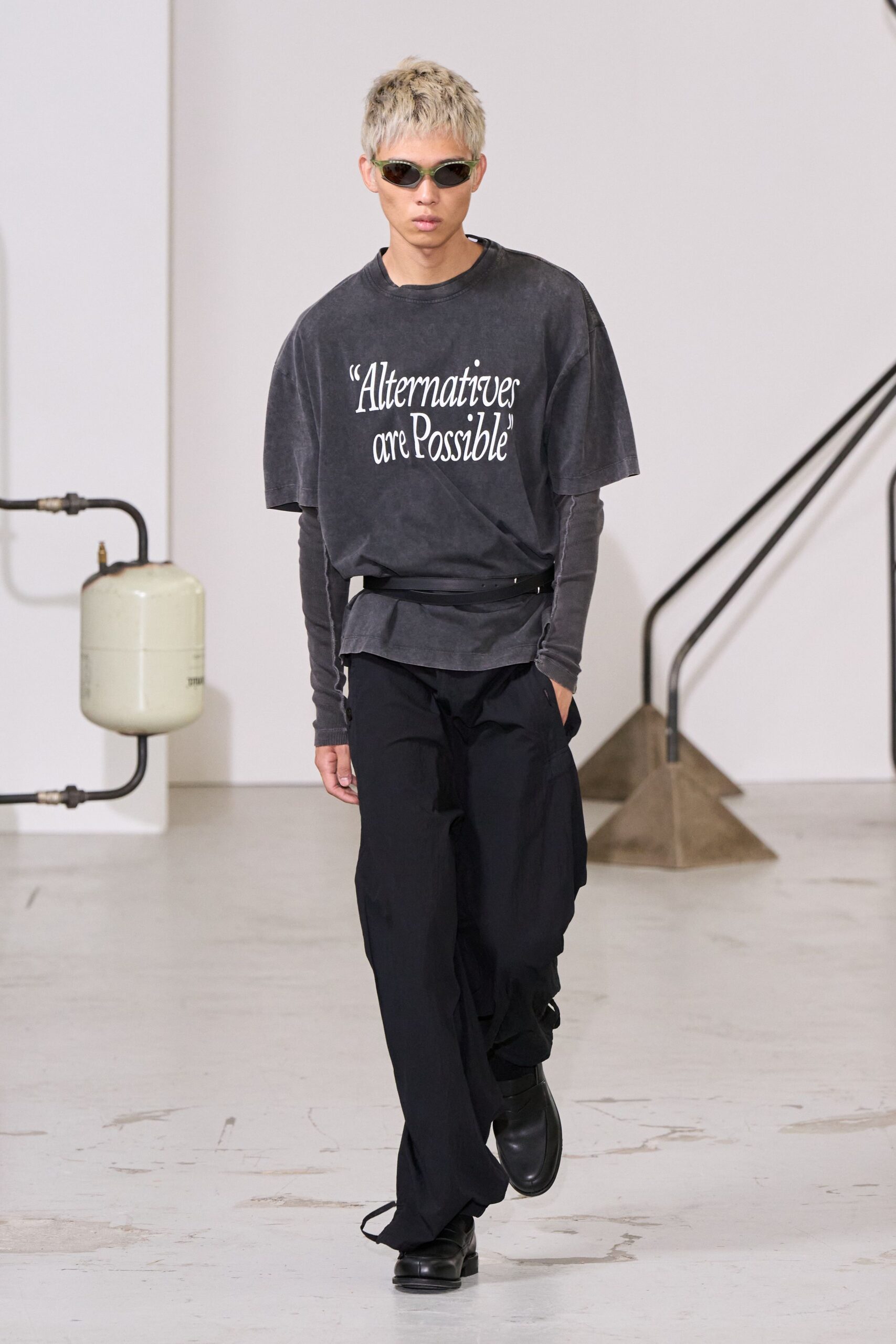 black unknown relaxed wide-leg cargo pants