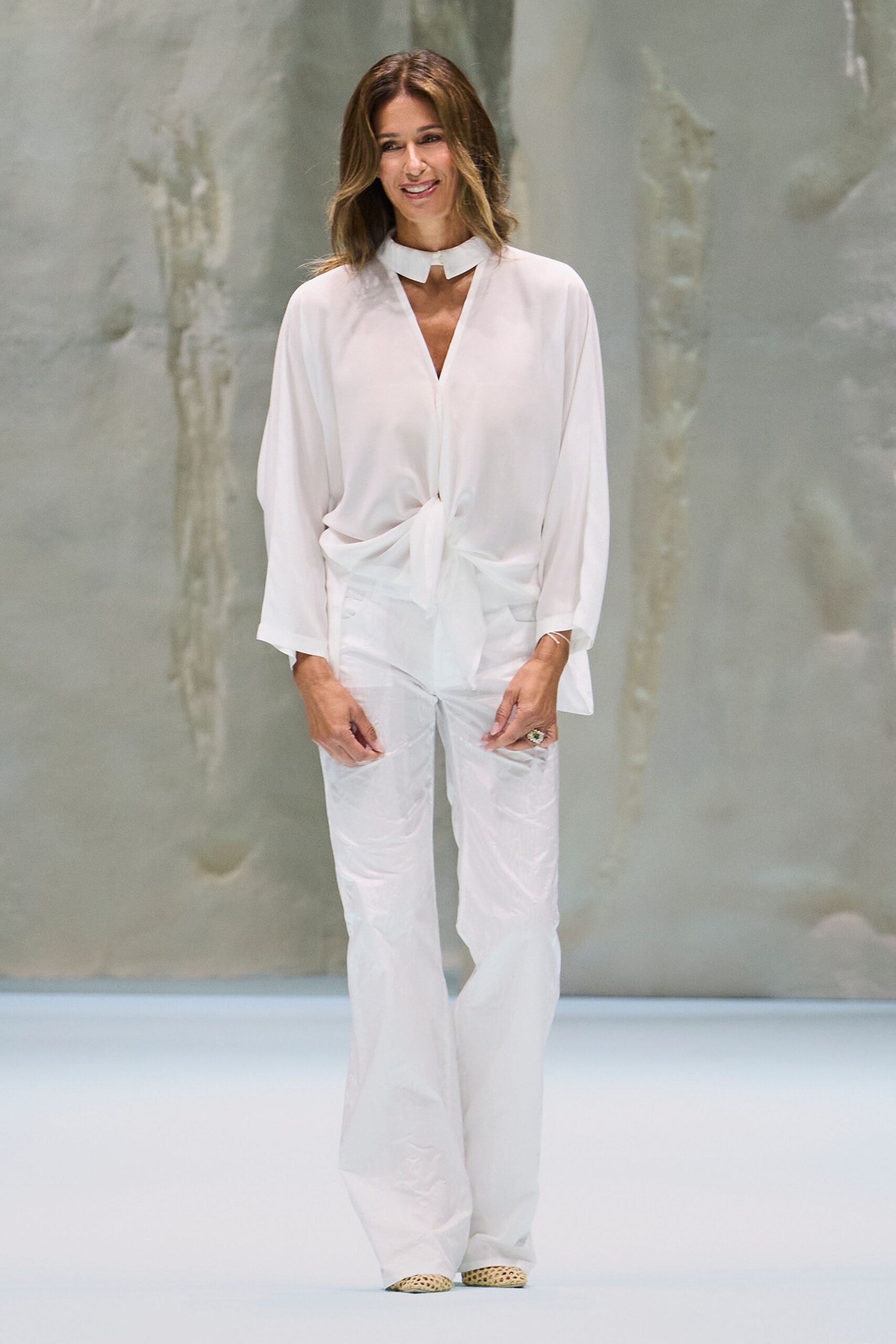 white cutout collar tie-front blouse