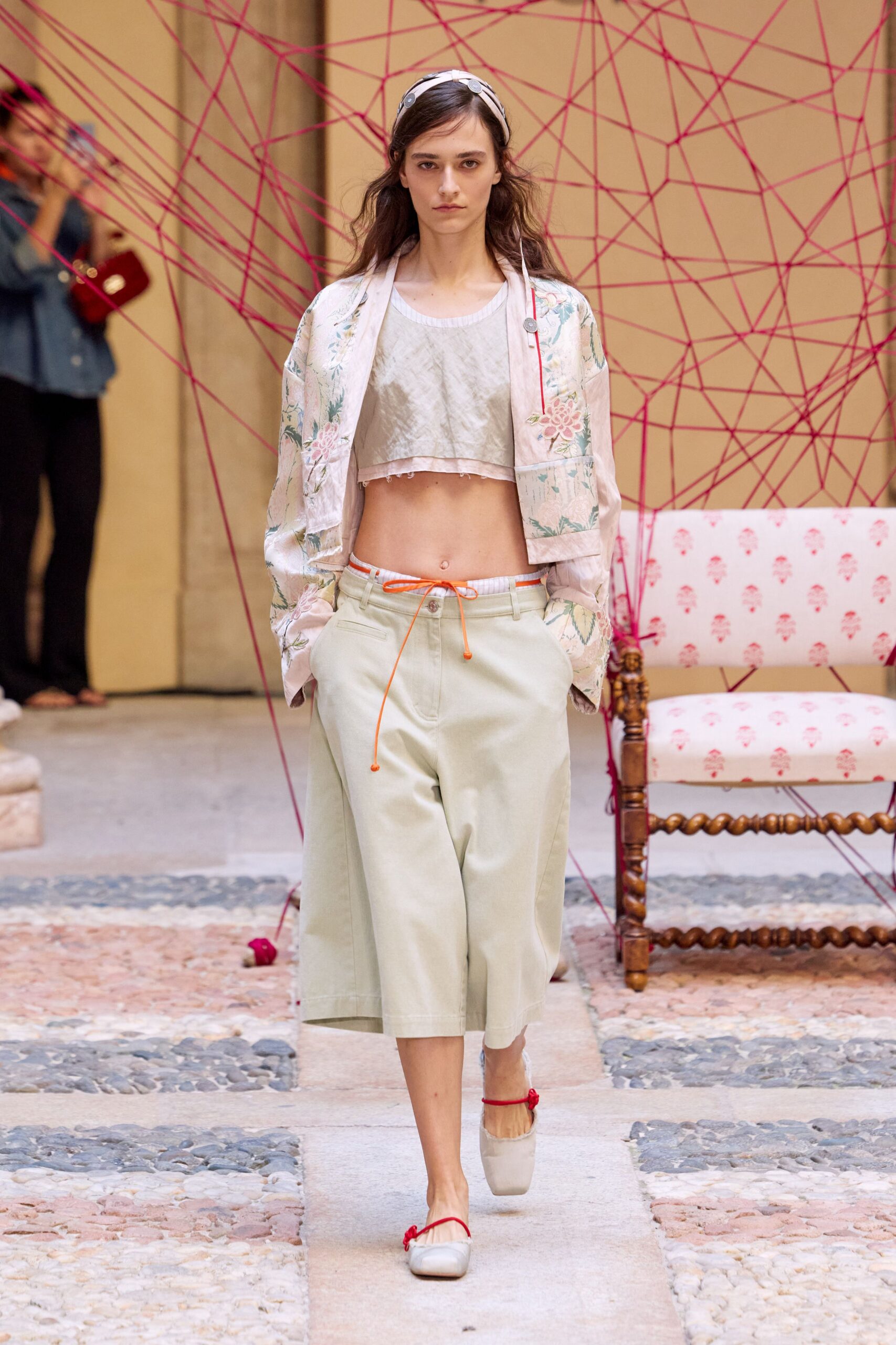 floral satin cropped kimono jacket