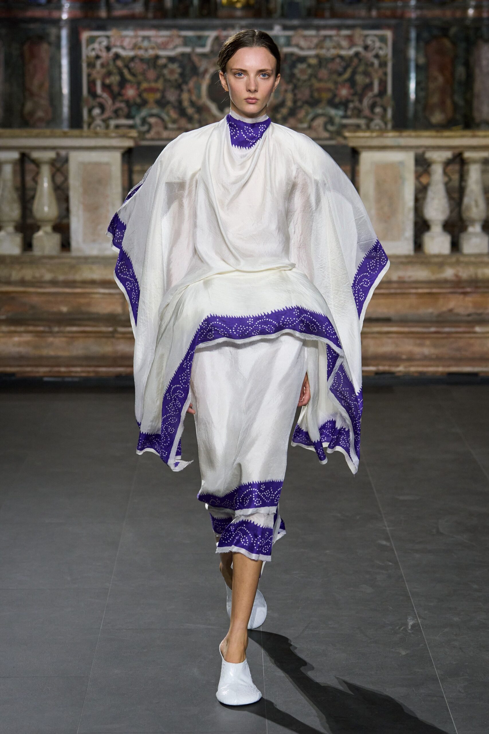 white unknown high-neck oversized printed flowing maxi poncho