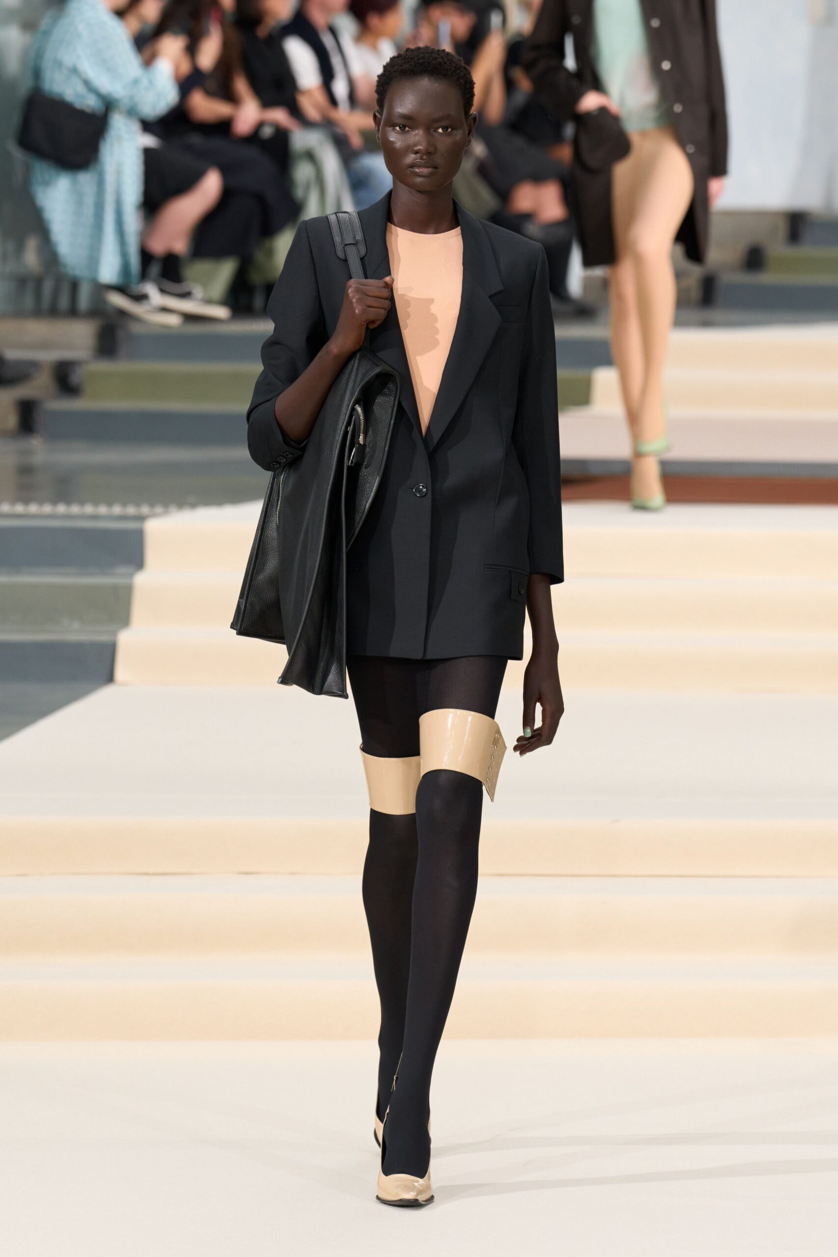 oversized black blazer