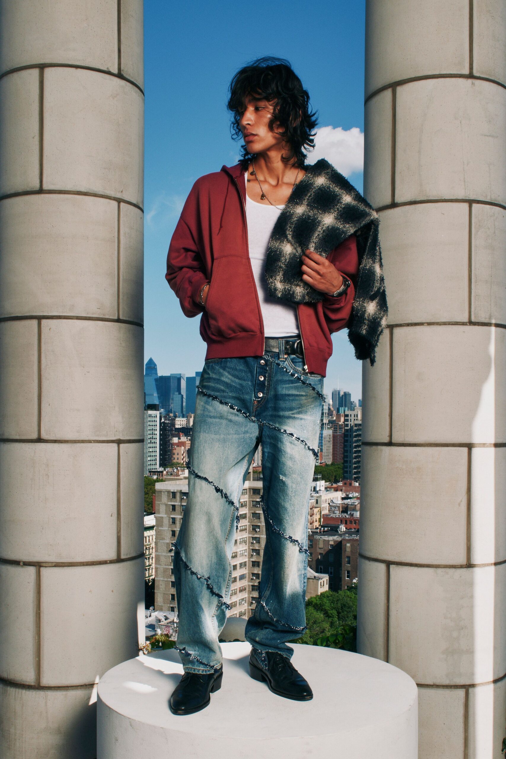 spiral seam wide-leg jeans