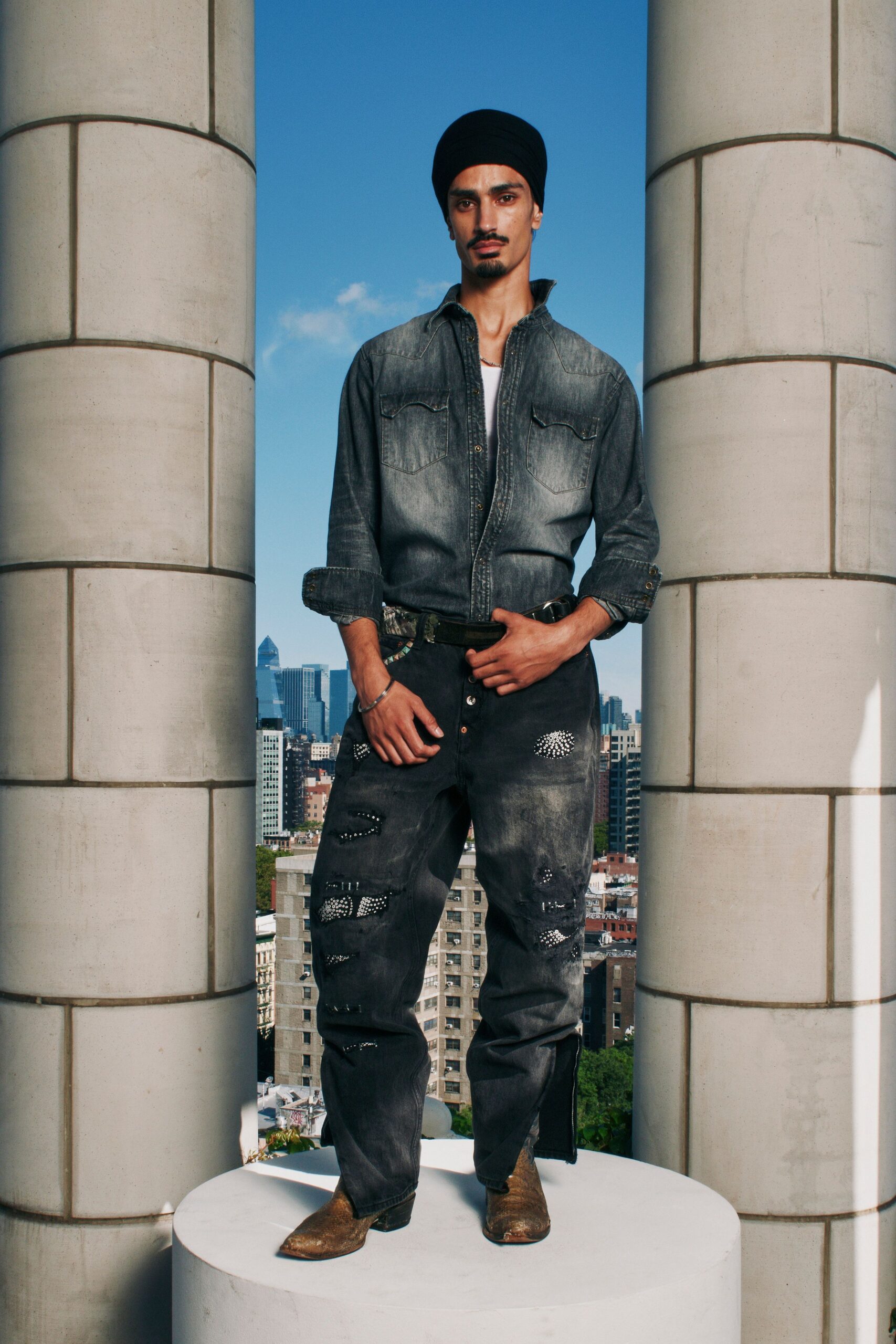 embellished distressed denim pants