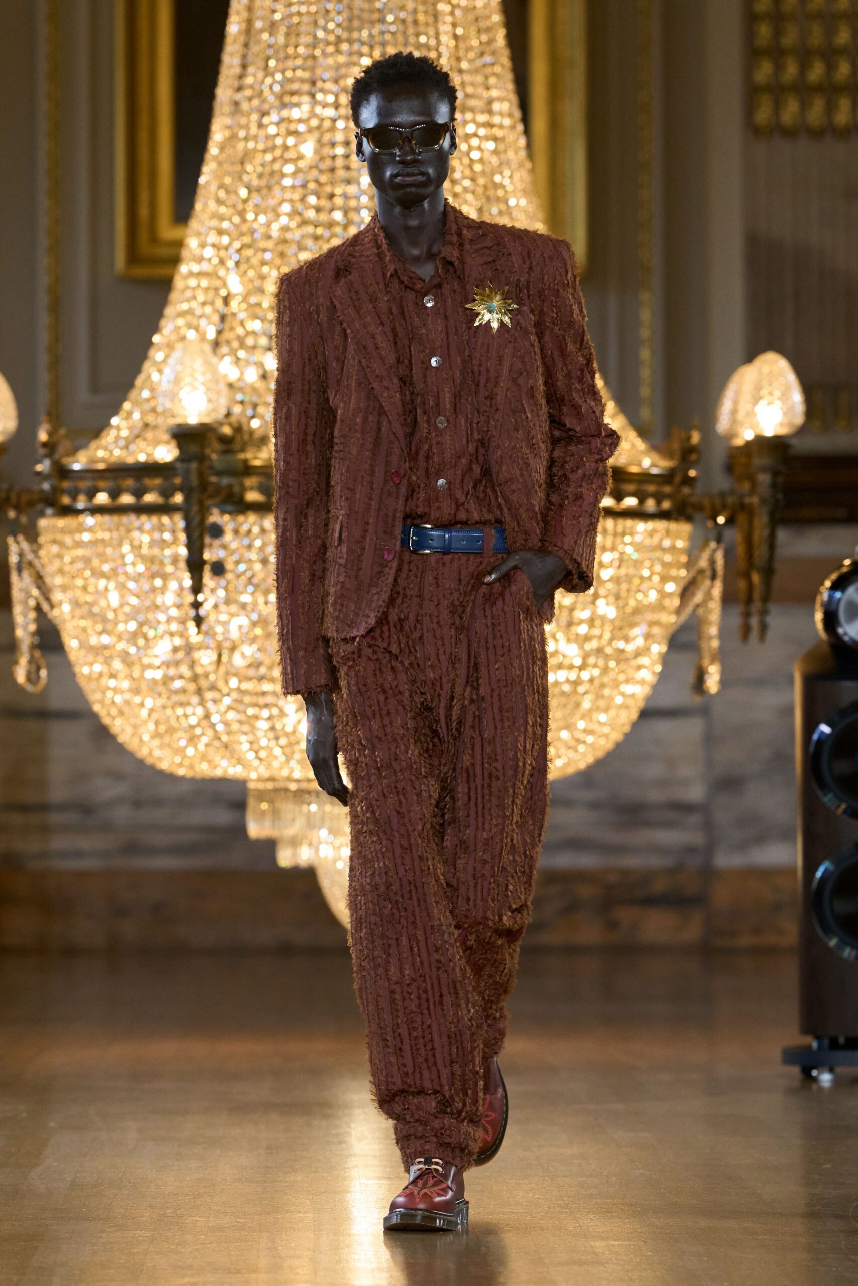 textured brown tailored blazer