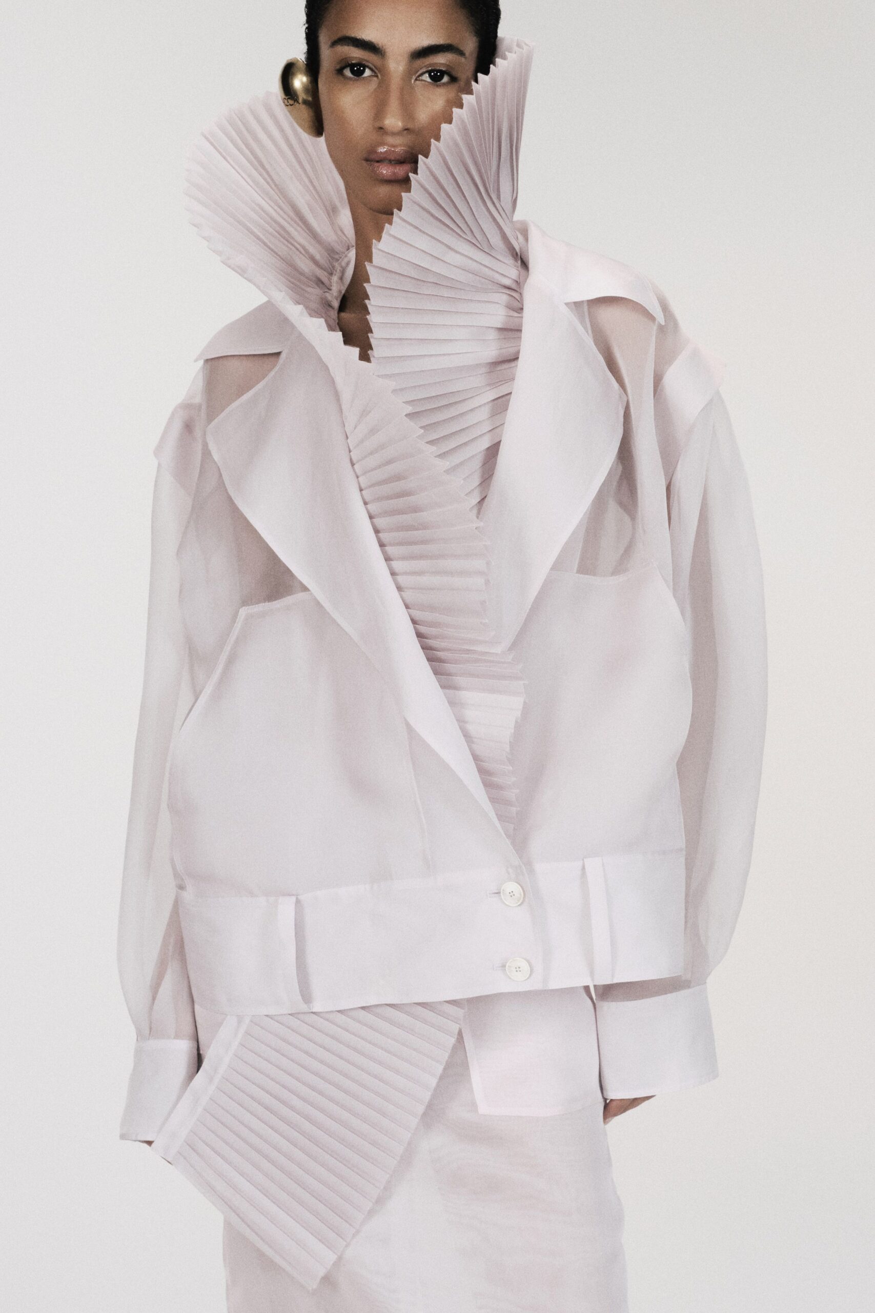 pink organza long-sleeve collared relaxed buttoned jacket