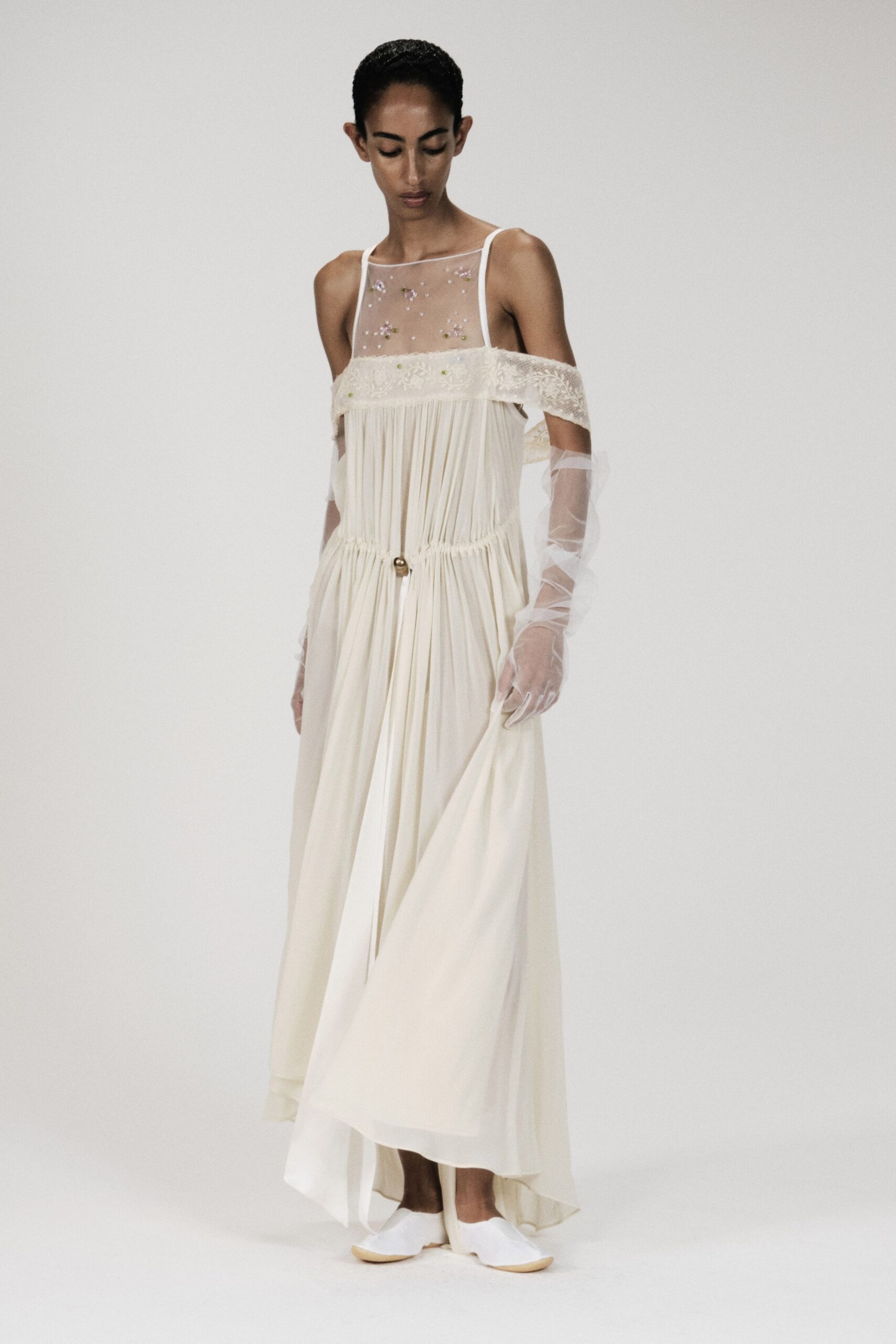 ivory chiffon spaghetti-strap square-neck pleated embroidered maxi-dress