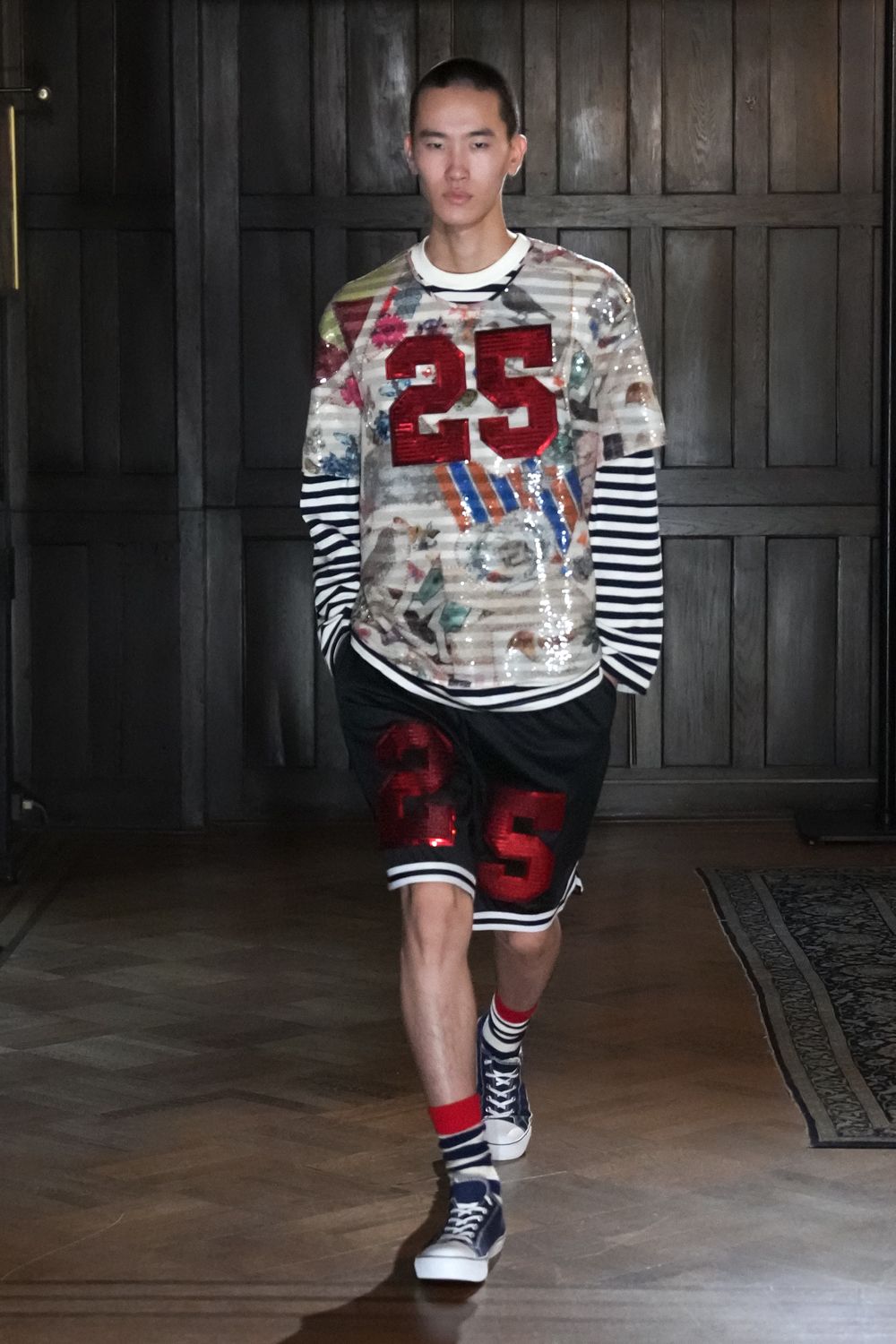 sequined mesh jersey number T-shirt