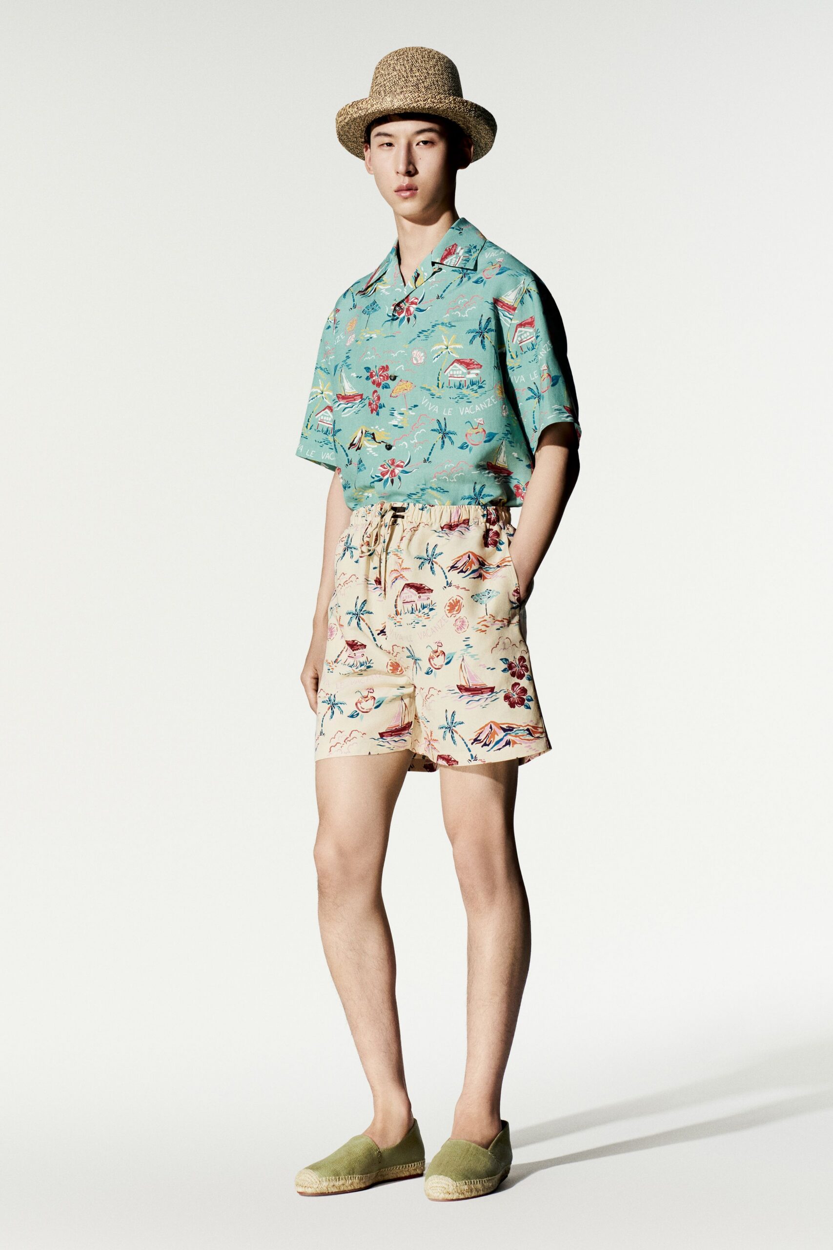 printed Hawaiian camp-collar shirt