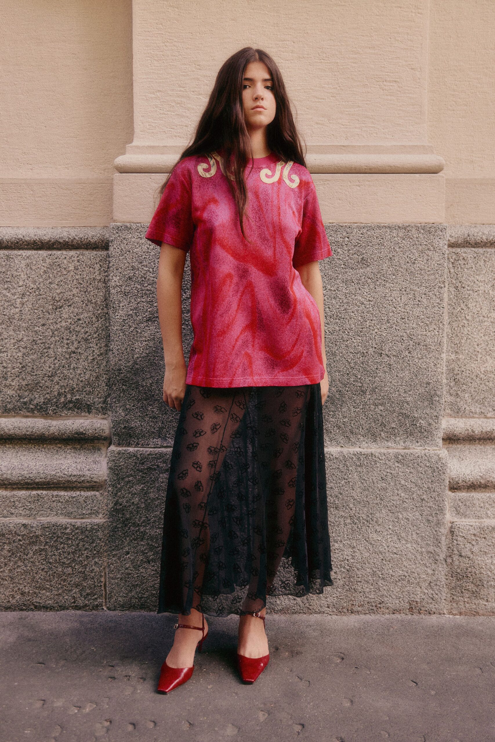 pink printed t-shirt