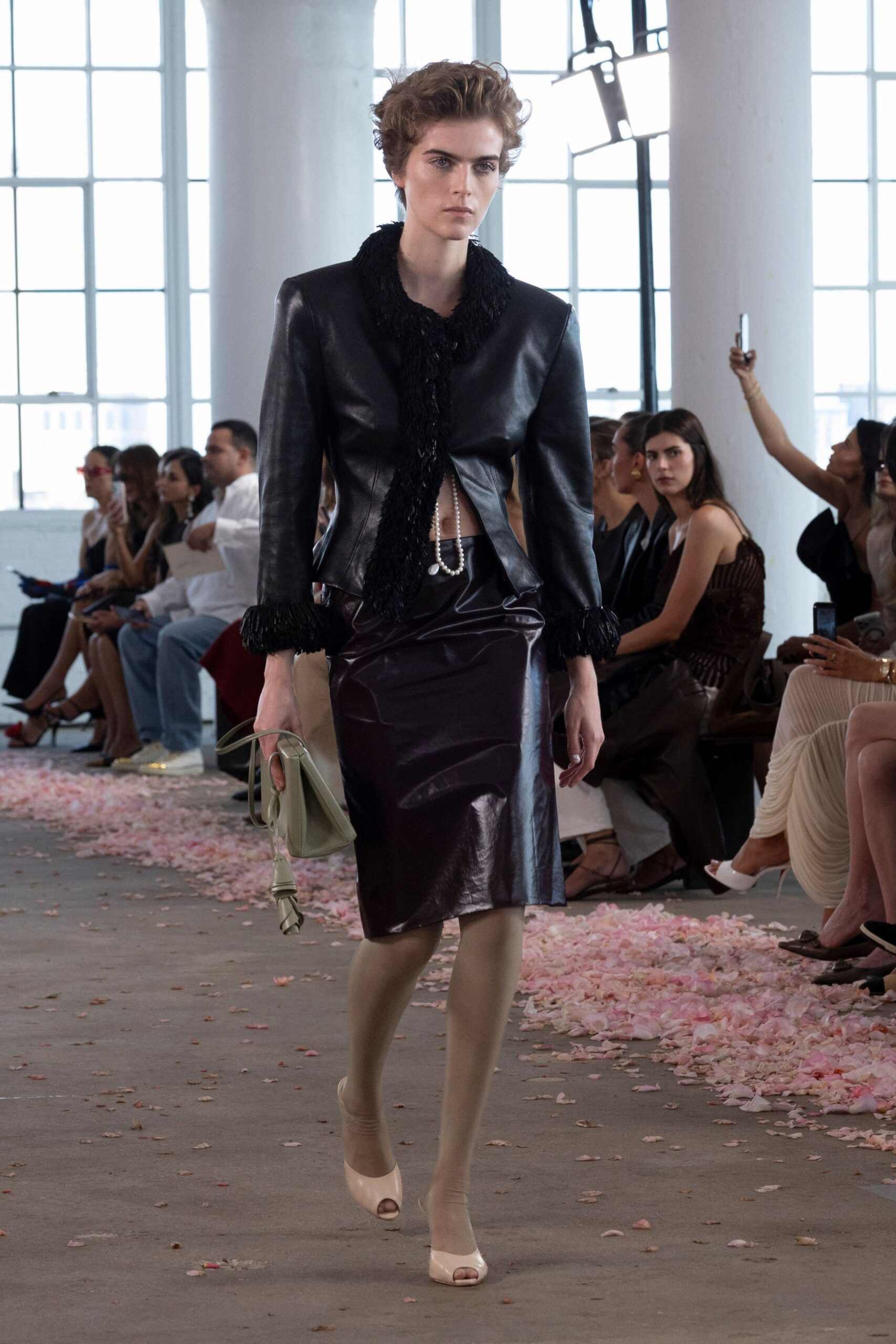 black leather long-sleeve open-front tailored feathered jacket